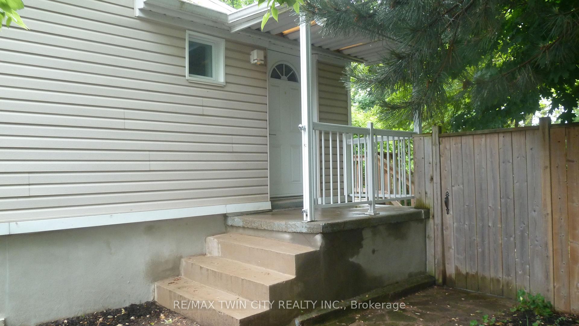 Photo 2 of Unit LOWER, 6 Grenville Avenue, Kitchener — HOMEH