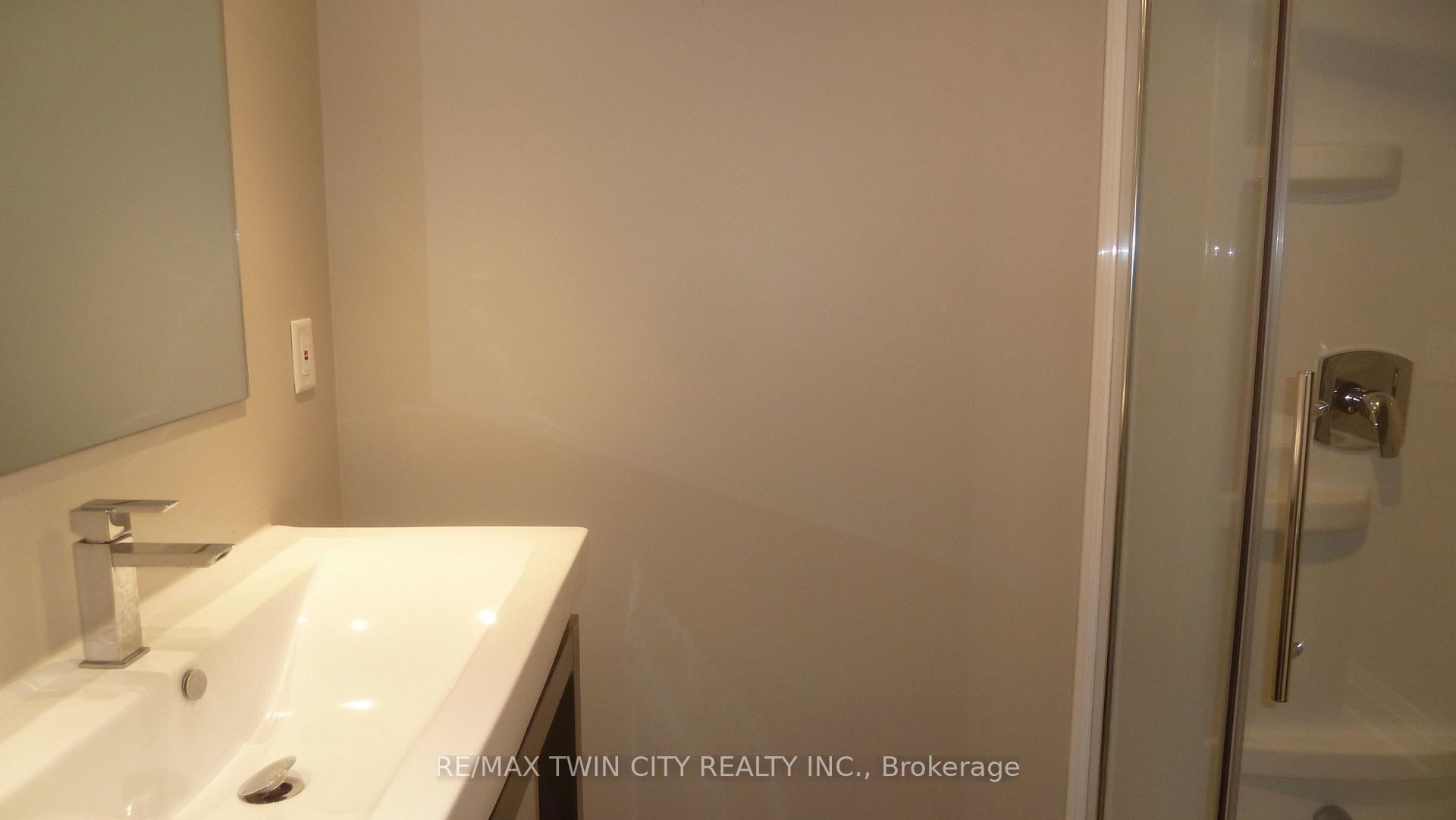 Photo 25 of Unit LOWER, 6 Grenville Avenue, Kitchener — HOMEH