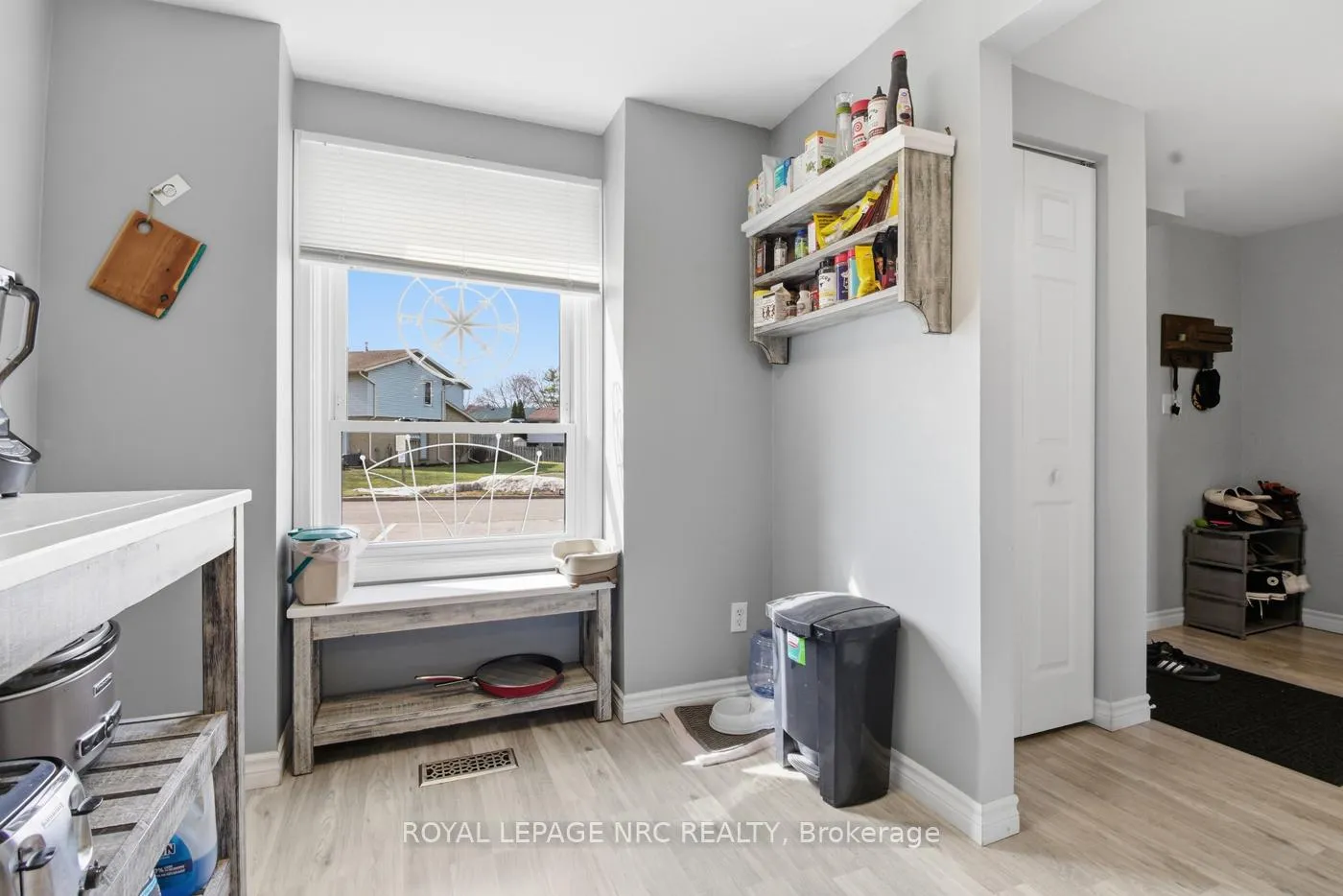 Photo 14 of Unit 12, 242 Lakeport Drive, St. Catharines, Lakeport — HOMEH