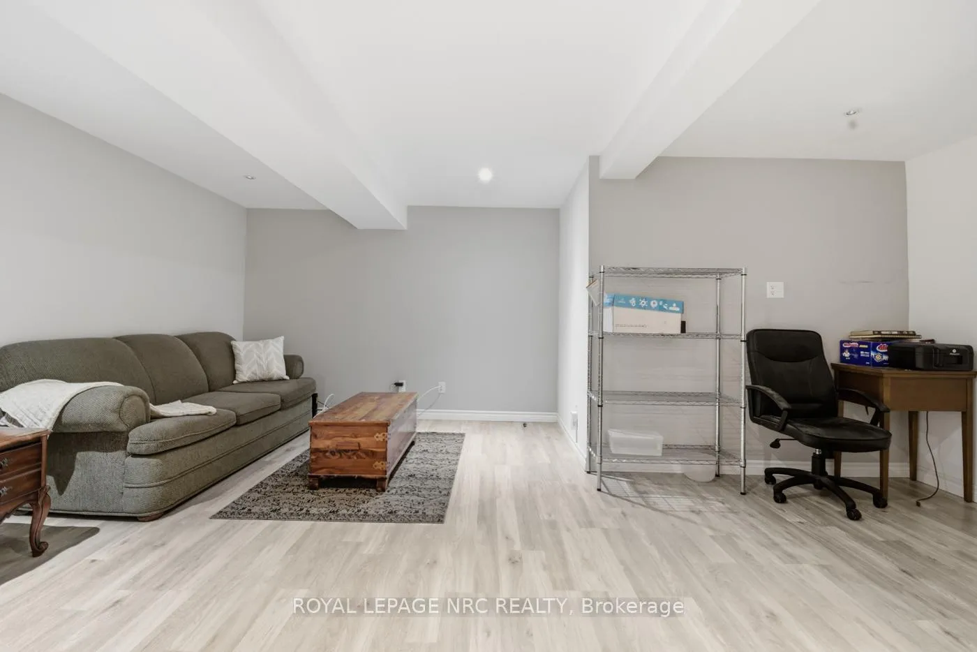 Photo 23 of Unit 12, 242 Lakeport Drive, St. Catharines, Lakeport — HOMEH