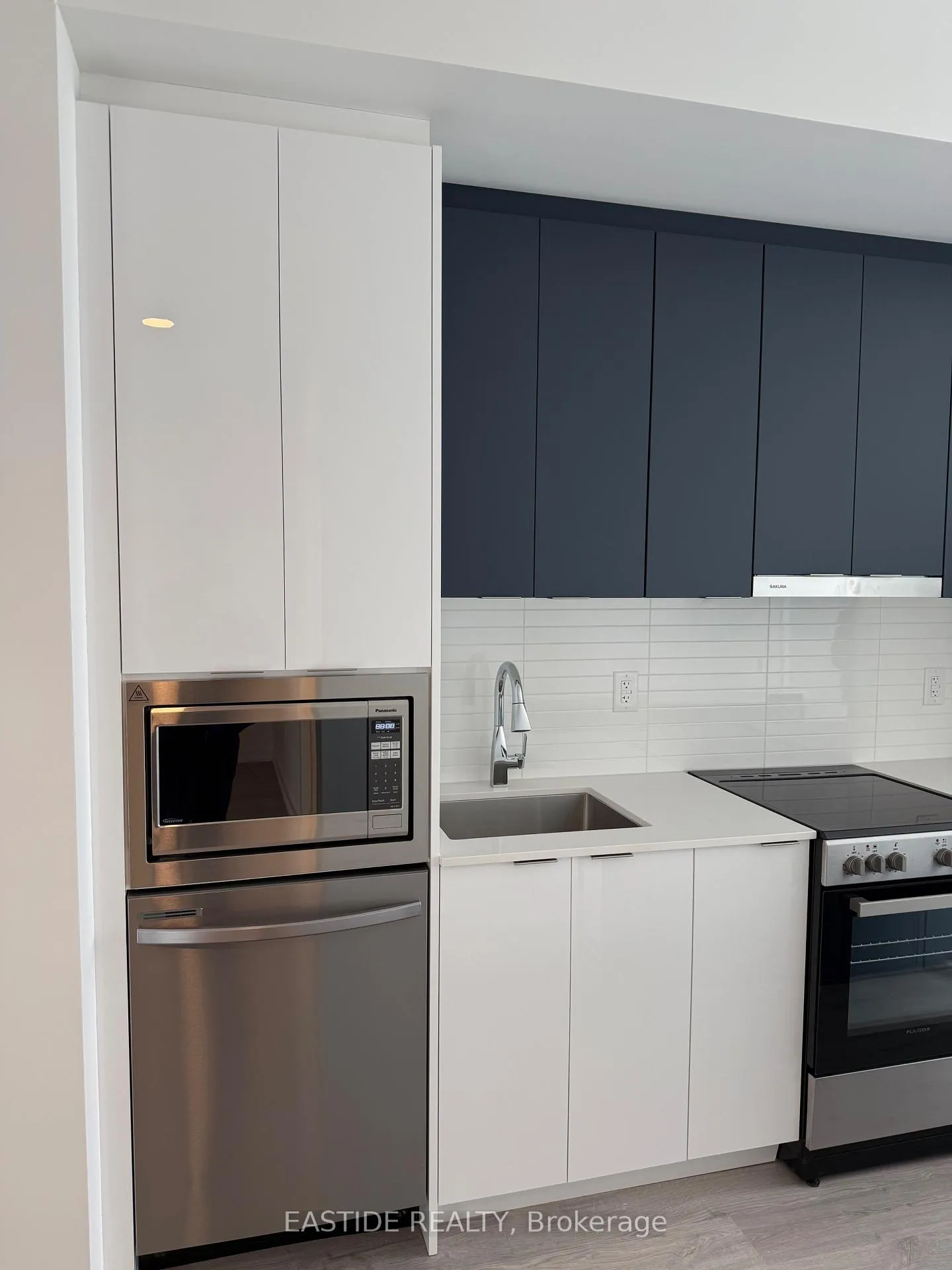 Photo 6 of Unit 1603, 9763 Markham Road, Markham, Greensborough — HOMEH