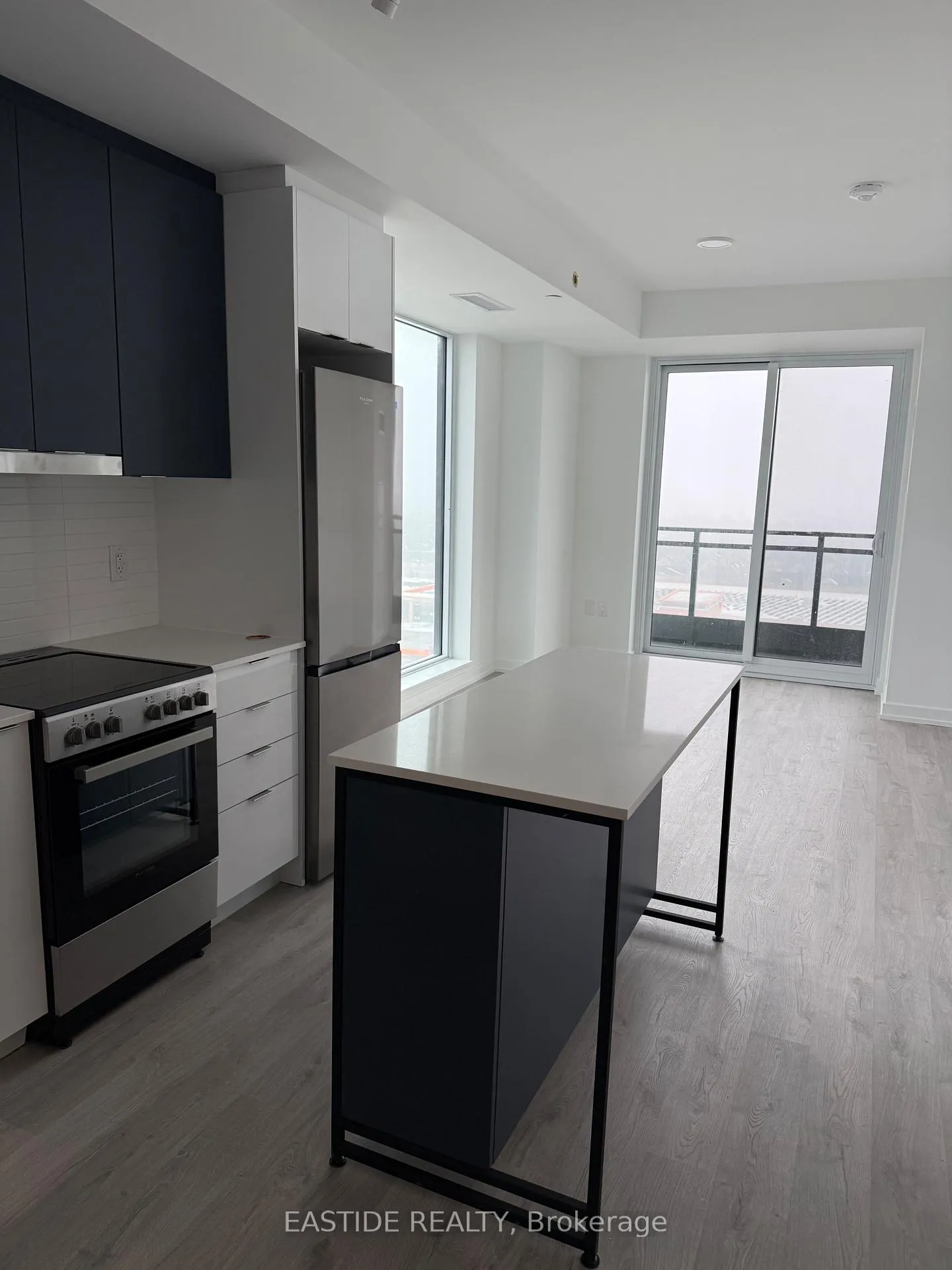 Photo 11 of Unit 1603, 9763 Markham Road, Markham, Greensborough — HOMEH