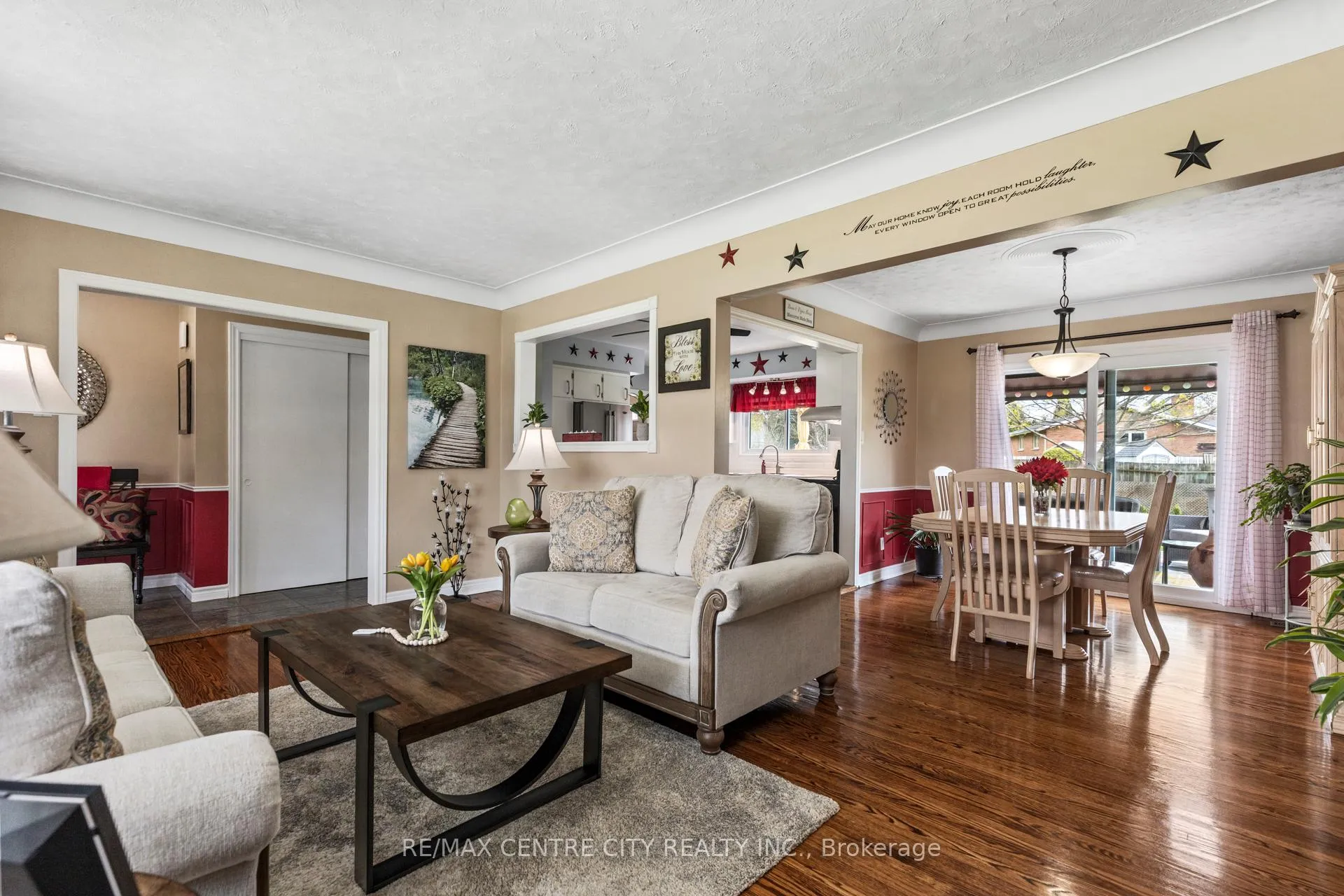 Photo 23 of 8 Parkview Drive, St. Thomas — HOMEH
