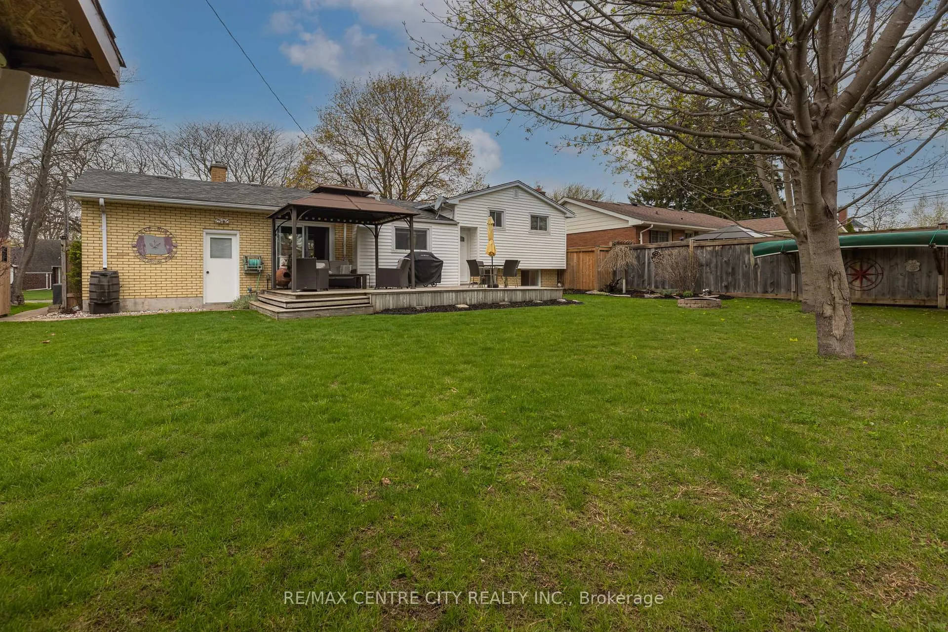 Photo 31 of 8 Parkview Drive, St. Thomas — HOMEH