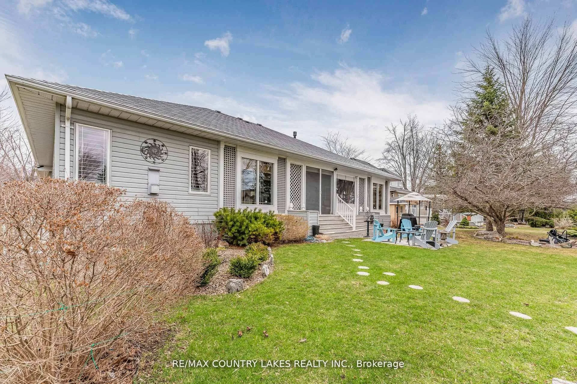 Photo 34 of 50 Laguna Parkway, Ramara, Brechin — HOMEH