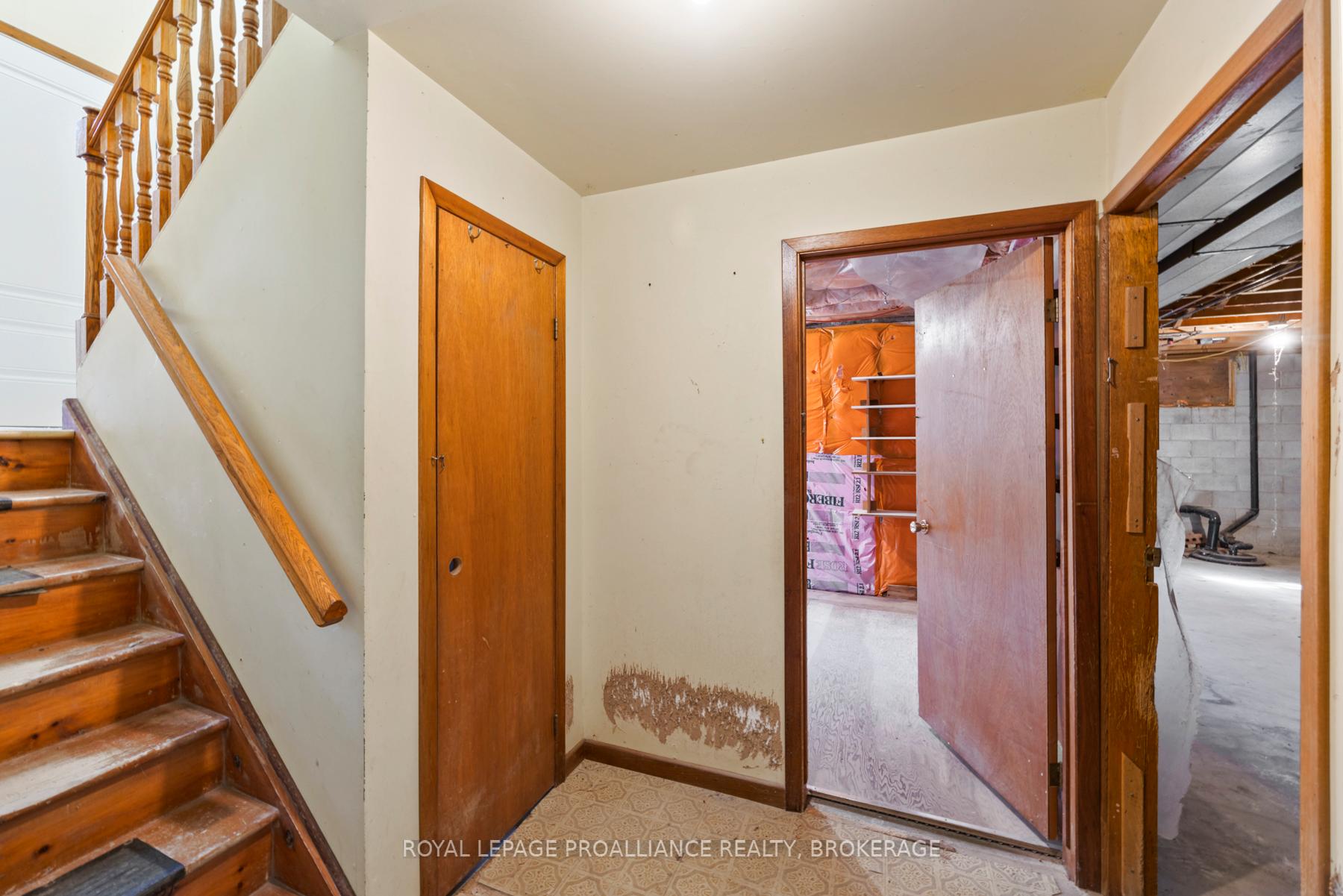 Photo 17 of 1136 Millhaven Road, Loyalist, Lennox and Addington - South — HOMEH