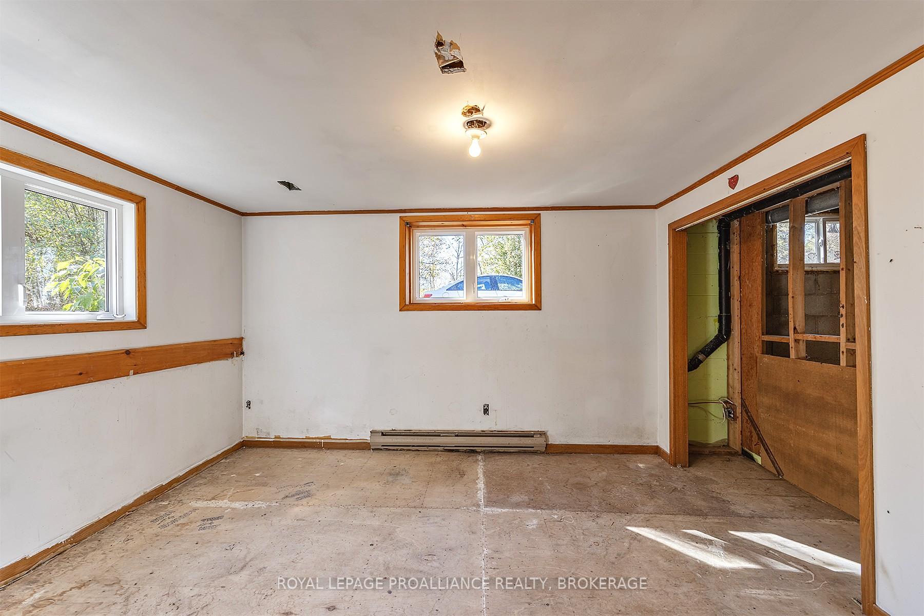 Photo 18 of 1136 Millhaven Road, Loyalist, Lennox and Addington - South — HOMEH