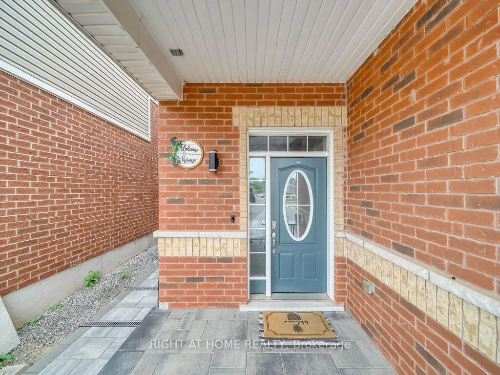 Photo 2 of 1348 Whitney Terrace, Milton, Ford — HOMEH