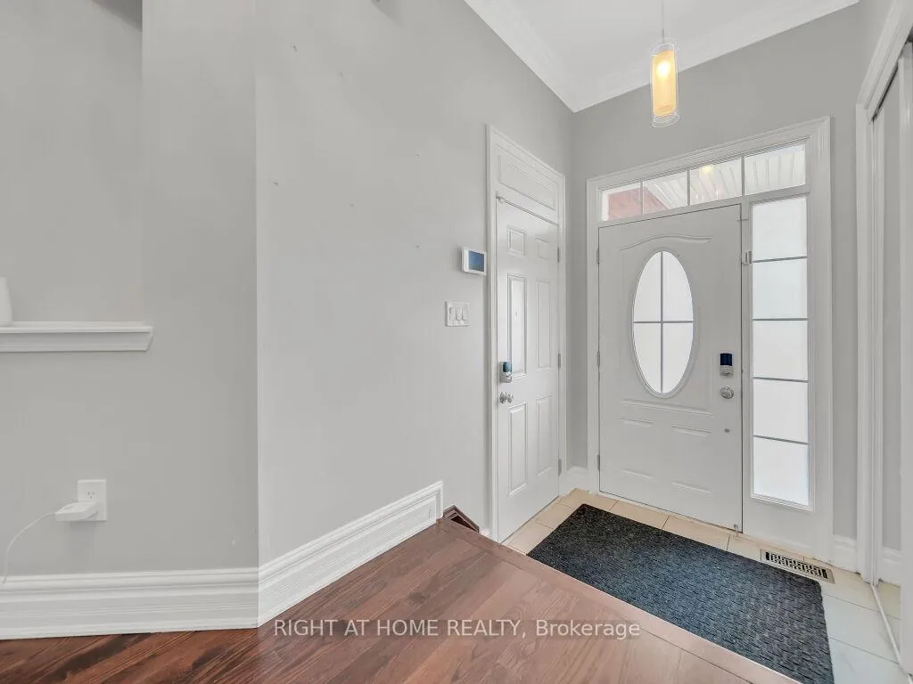 Photo 5 of 1348 Whitney Terrace, Milton, Ford — HOMEH