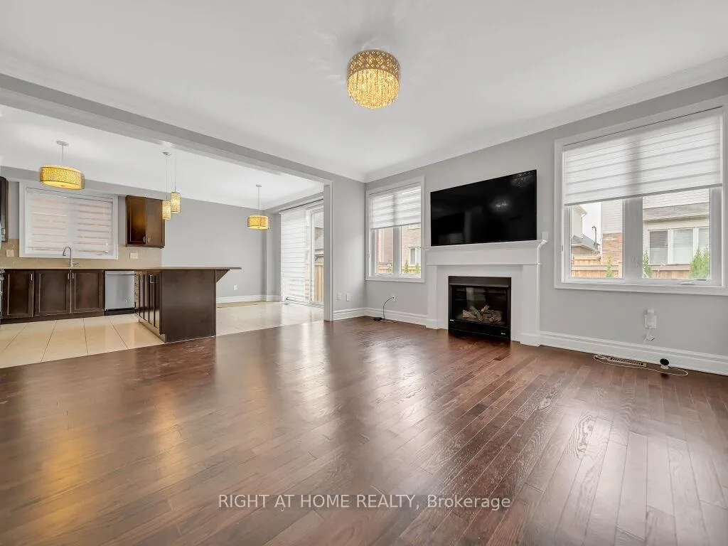 Photo 9 of 1348 Whitney Terrace, Milton, Ford — HOMEH