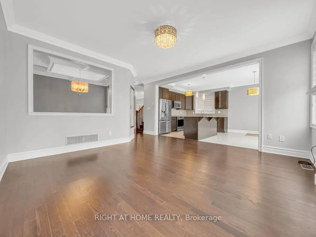 Photo 10 of 1348 Whitney Terrace, Milton, Ford — HOMEH