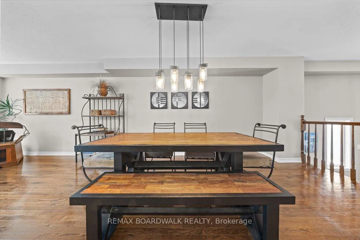 Photo 5 of 265 Parkrose Private, Ottawa, Chatelaine Village — HOMEH