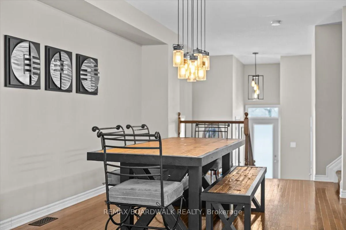 Photo 7 of 265 Parkrose Private, Ottawa, Chatelaine Village — HOMEH