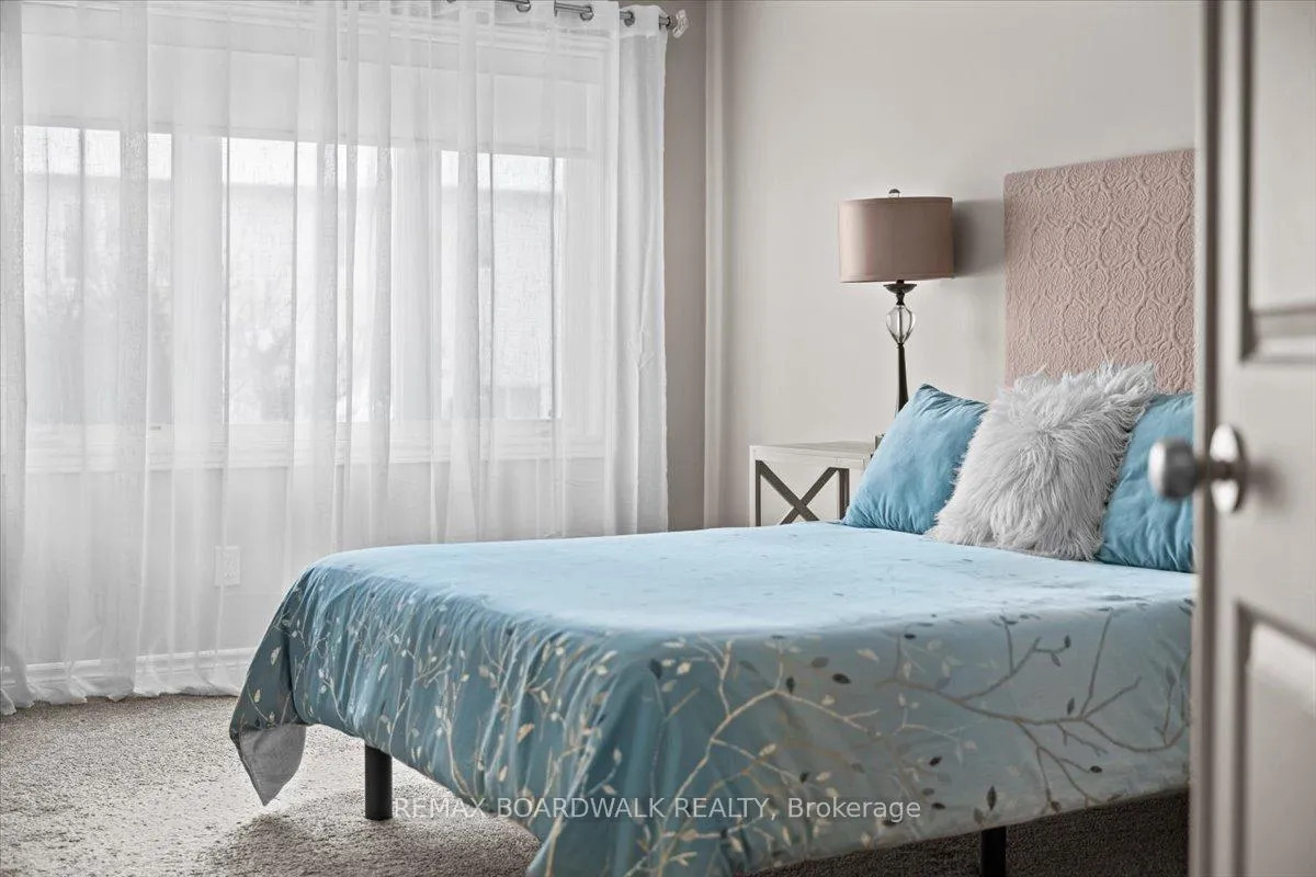 Photo 36 of 265 Parkrose Private, Ottawa, Chatelaine Village — HOMEH