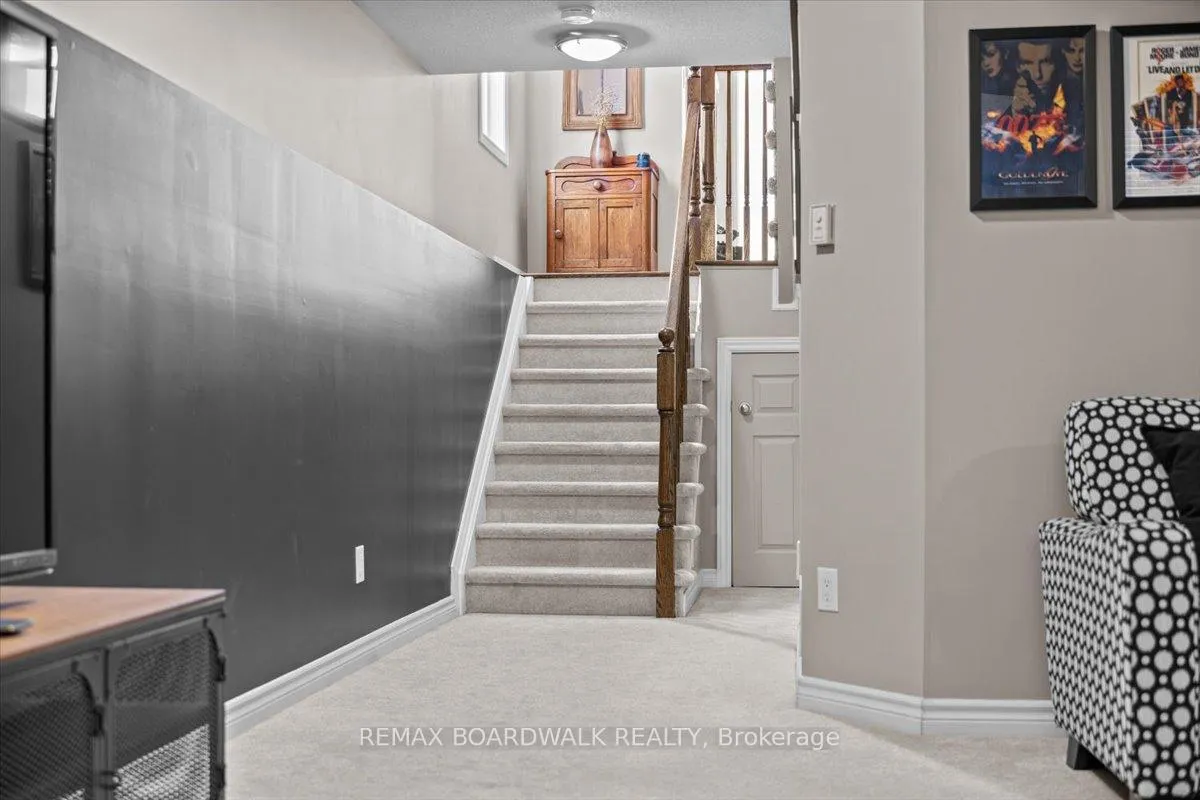 Photo 42 of 265 Parkrose Private, Ottawa, Chatelaine Village — HOMEH