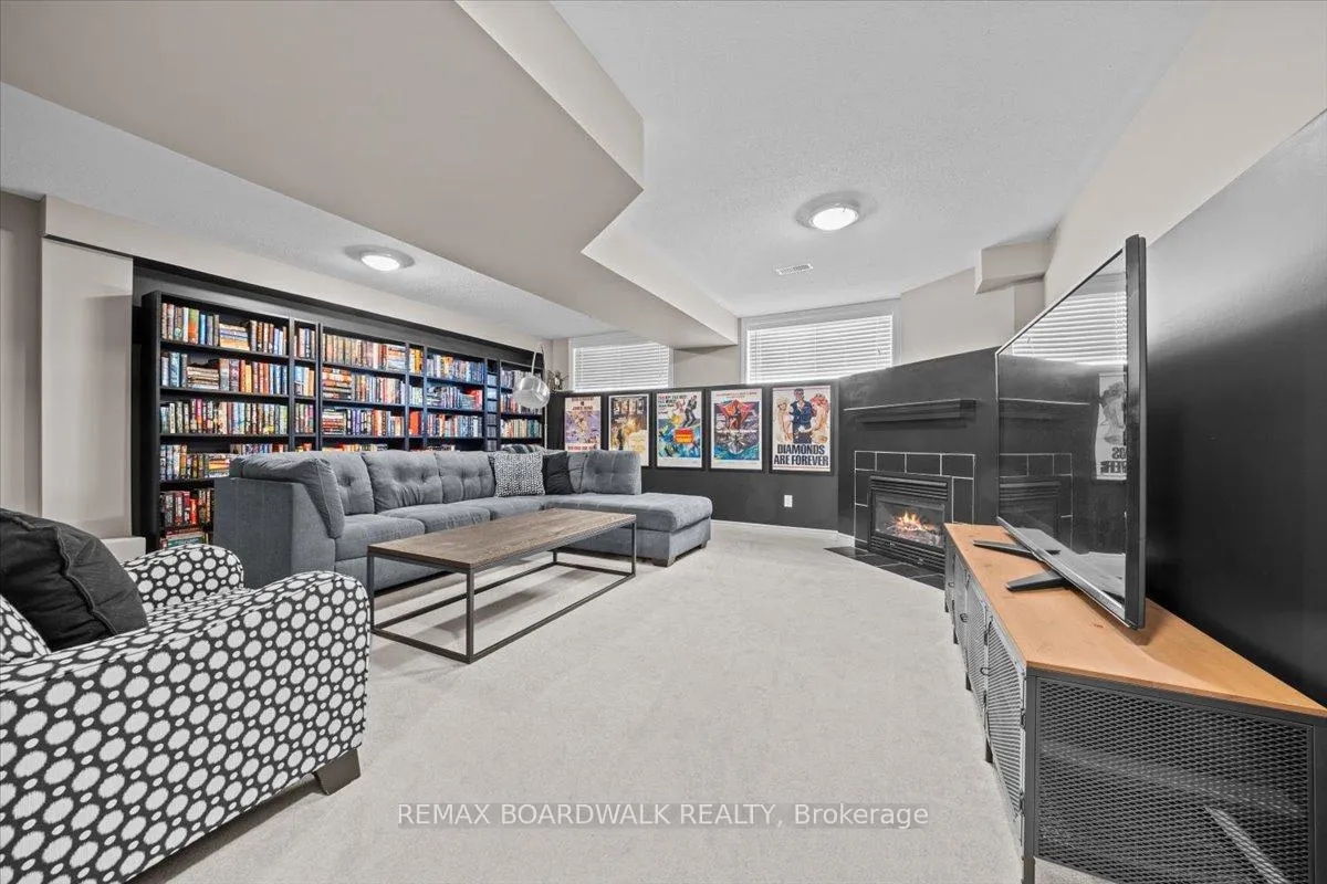 Photo 44 of 265 Parkrose Private, Ottawa, Chatelaine Village — HOMEH
