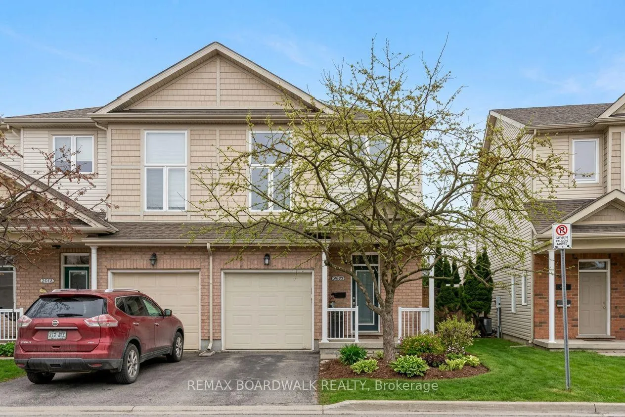 Photo 1 of 265 Parkrose Private, Ottawa, Chatelaine Village — HOMEH