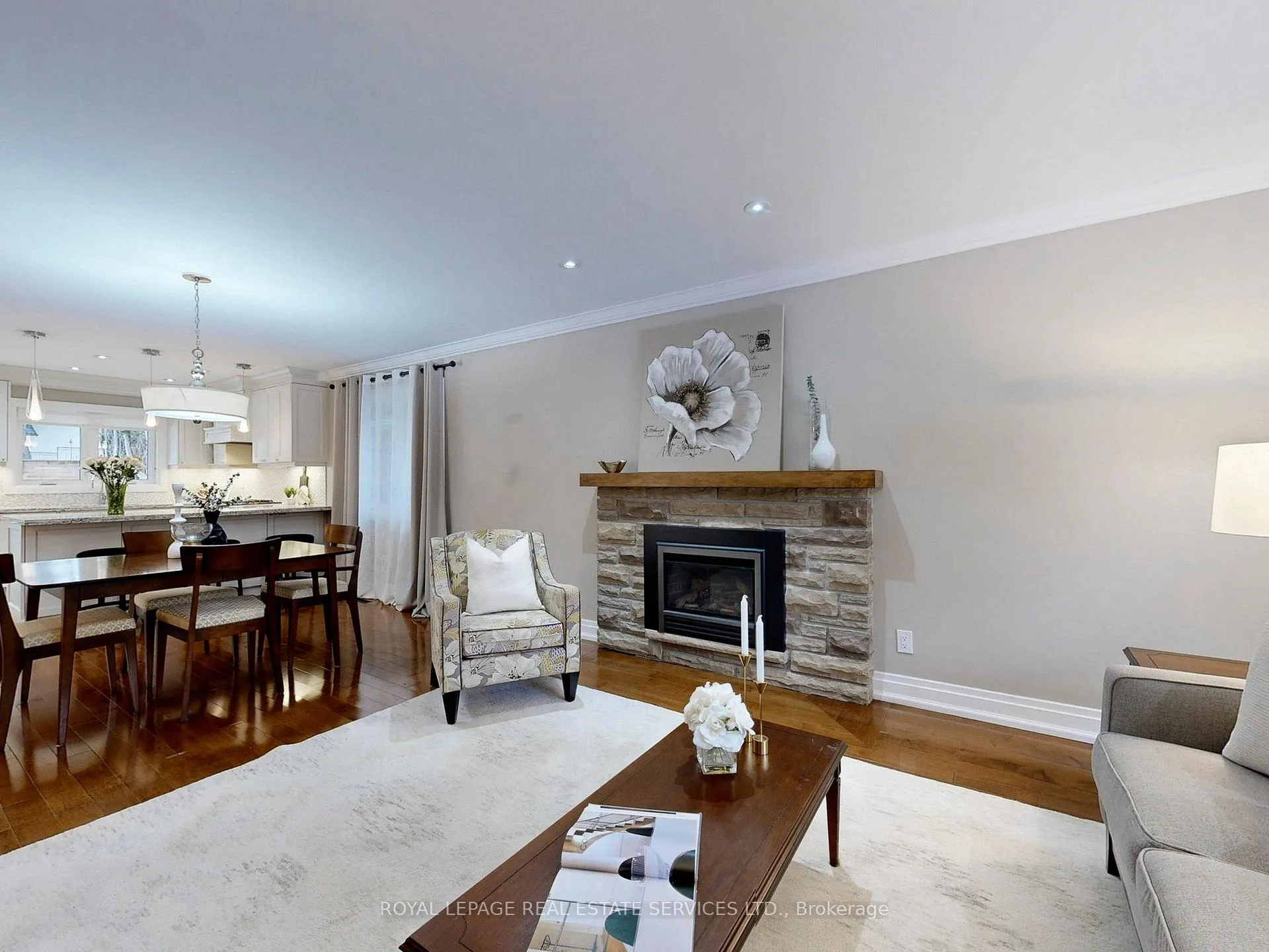 Photo 16 of 219 Grandview Avenue, Markham, Grandview — HOMEH