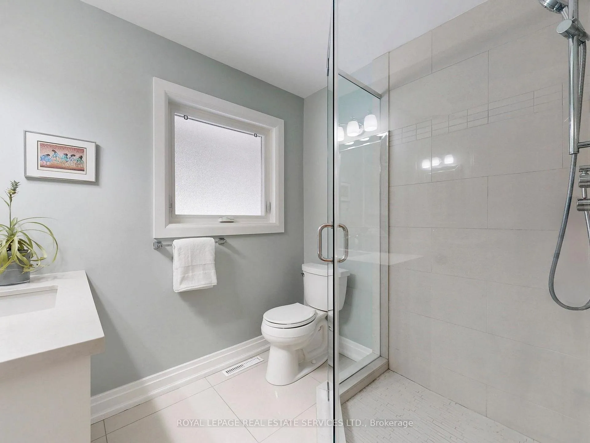 Photo 20 of 219 Grandview Avenue, Markham, Grandview — HOMEH
