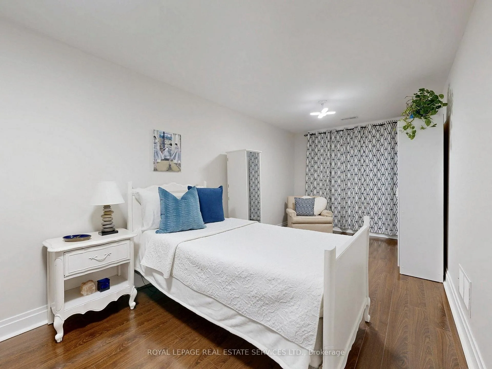 Photo 37 of 219 Grandview Avenue, Markham, Grandview — HOMEH