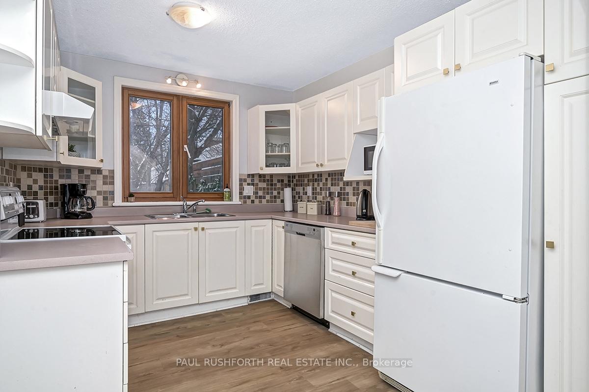 Photo 8 of 37 Myrand Avenue, Ottawa, Lower Town — HOMEH