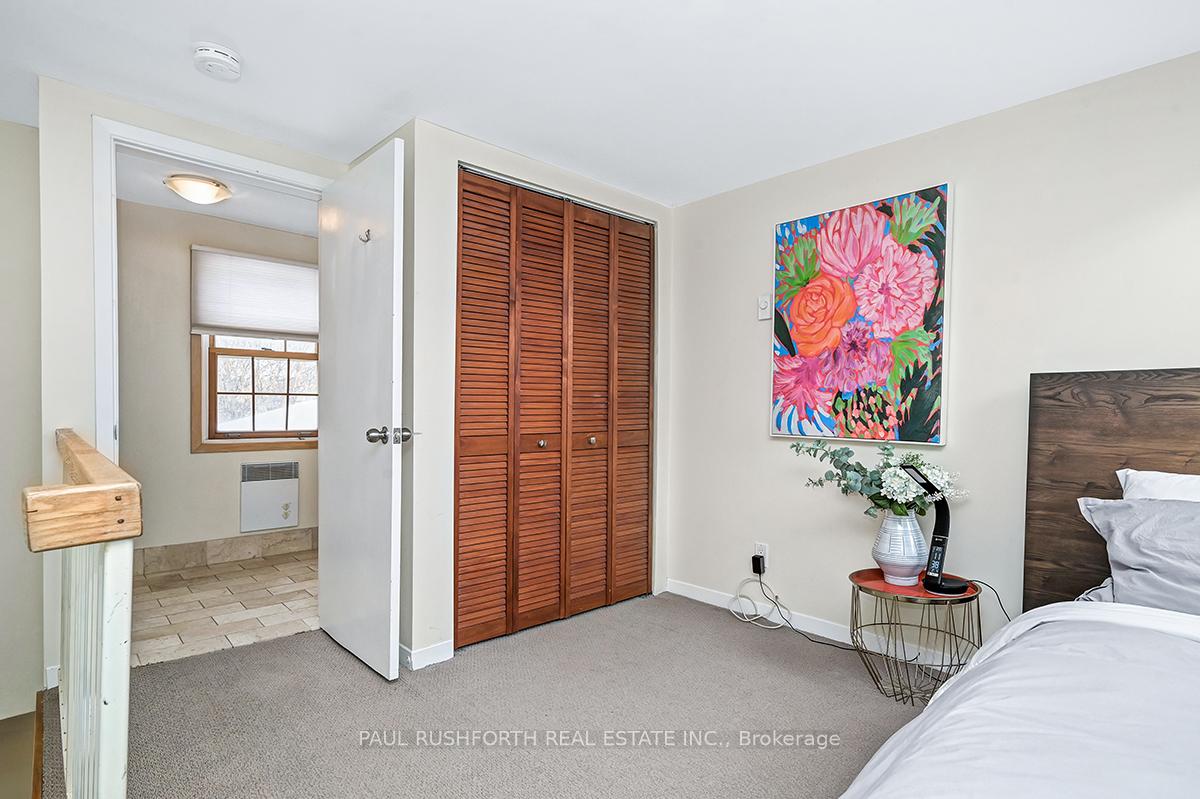 Photo 11 of 37 Myrand Avenue, Ottawa, Lower Town — HOMEH