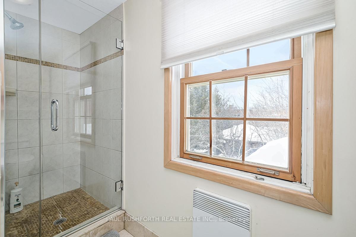 Photo 13 of 37 Myrand Avenue, Ottawa, Lower Town — HOMEH