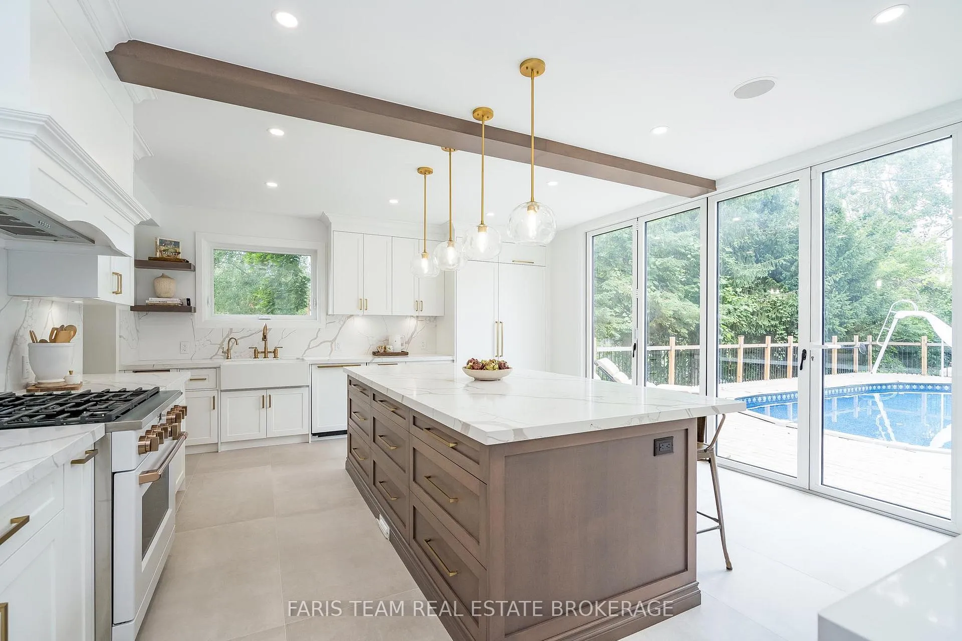 Photo 7 of 1174 Belle Aire Beach Road, Innisfil, Rural Innisfil — HOMEH
