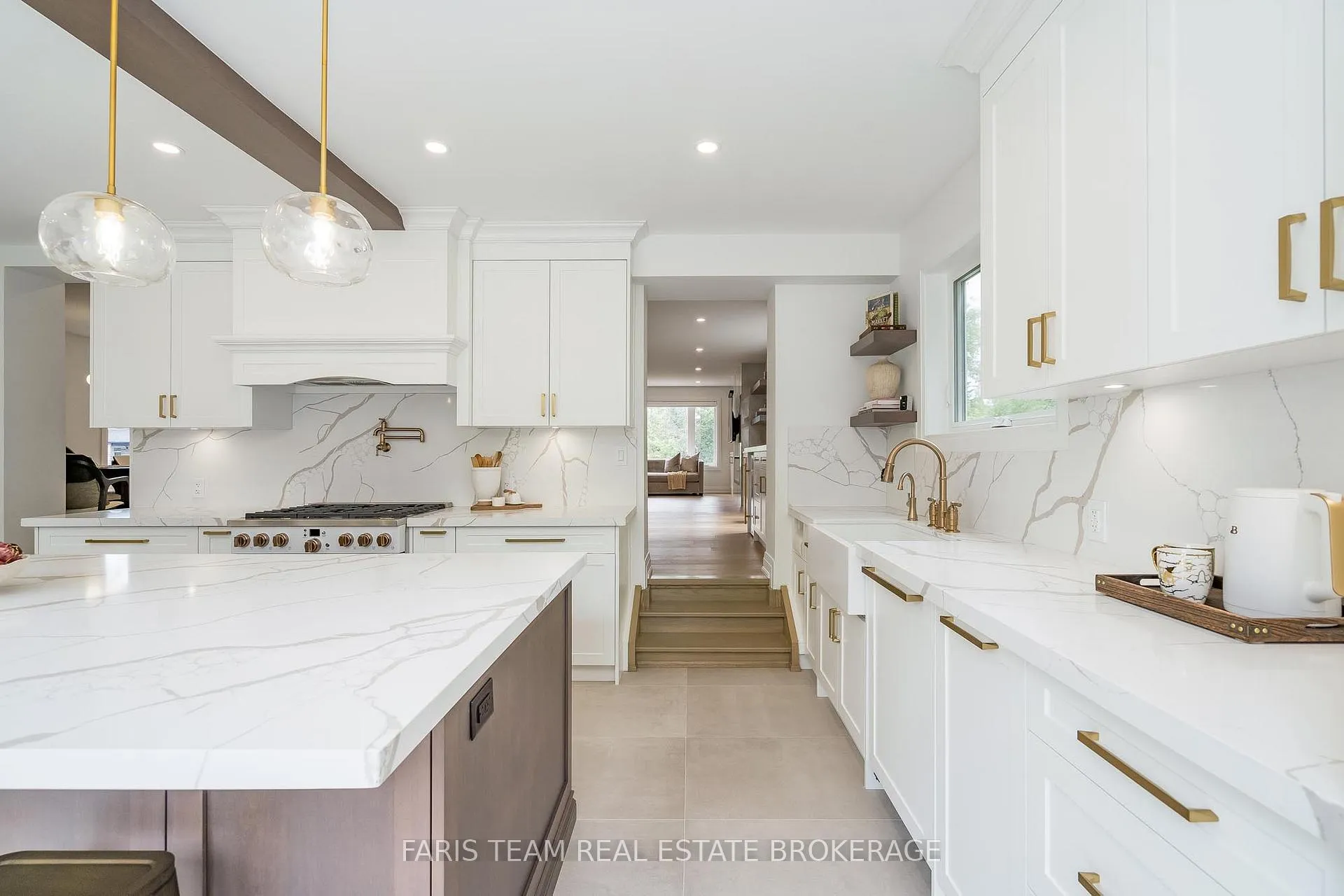 Photo 10 of 1174 Belle Aire Beach Road, Innisfil, Rural Innisfil — HOMEH