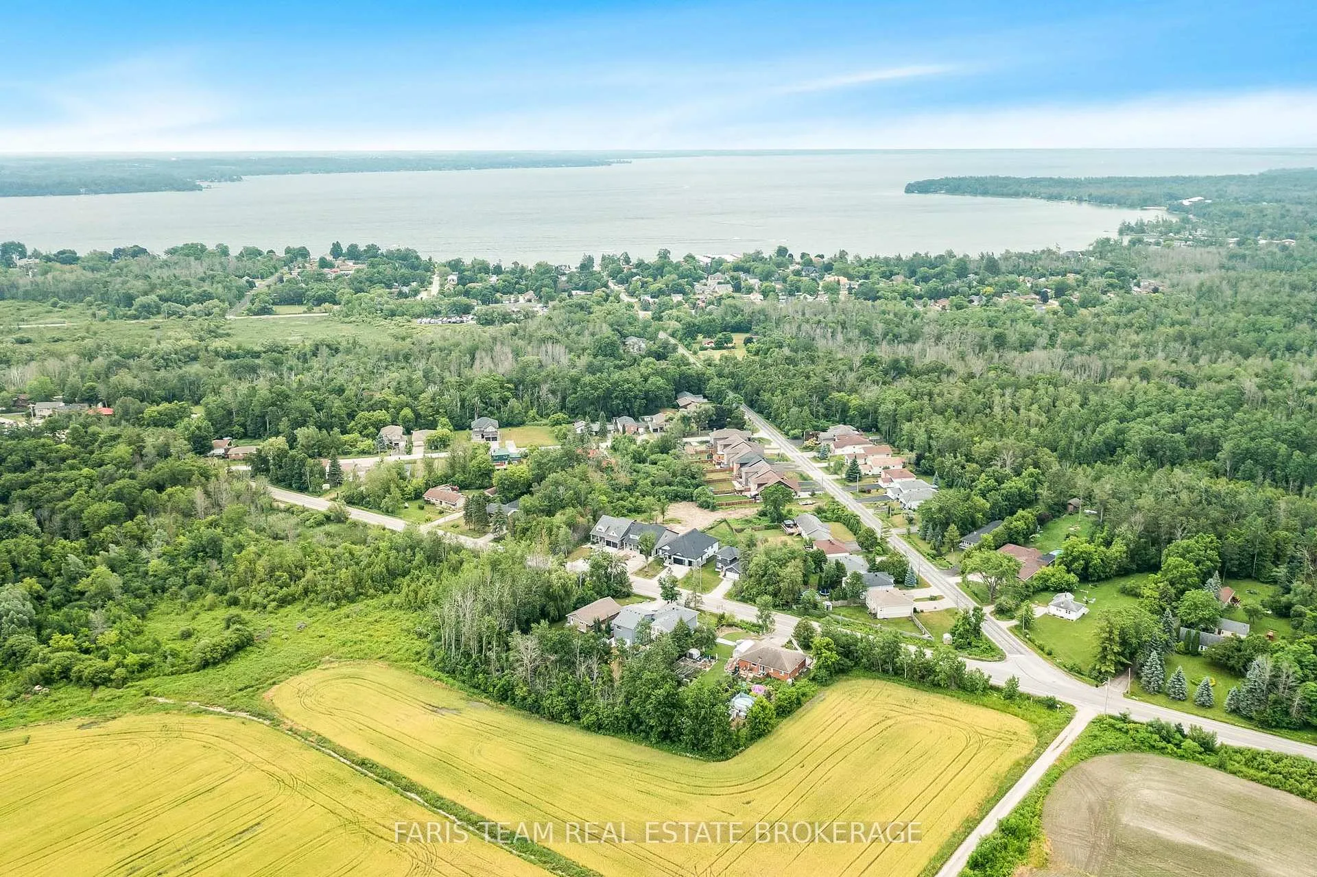 Photo 46 of 1174 Belle Aire Beach Road, Innisfil, Rural Innisfil — HOMEH
