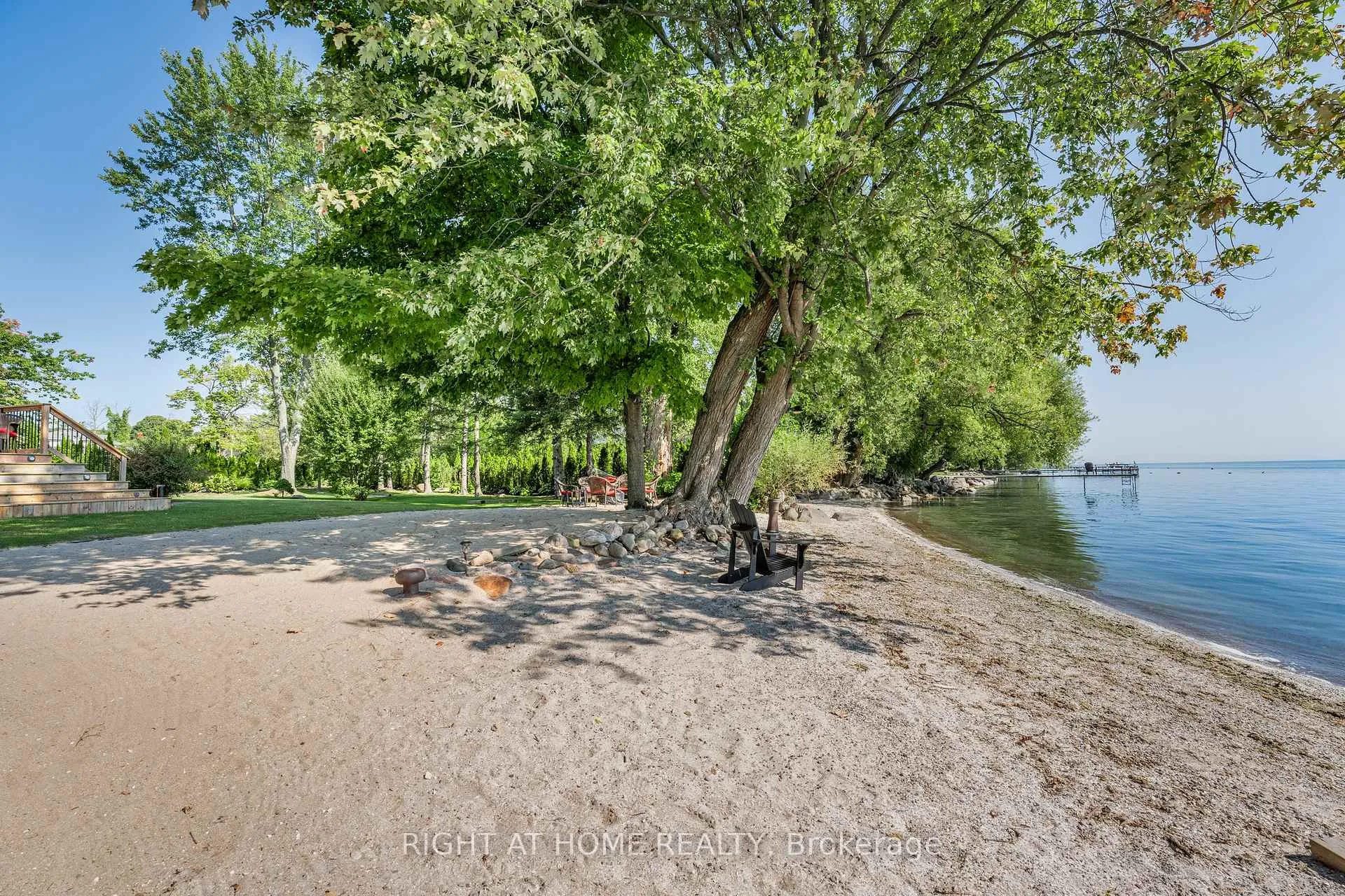 Photo 4 of 113 Minnetonka Road, Innisfil, Rural Innisfil — HOMEH