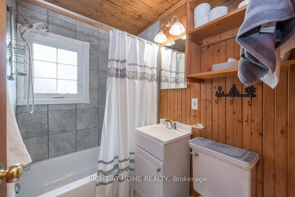 Photo 16 of 113 Minnetonka Road, Innisfil, Rural Innisfil — HOMEH