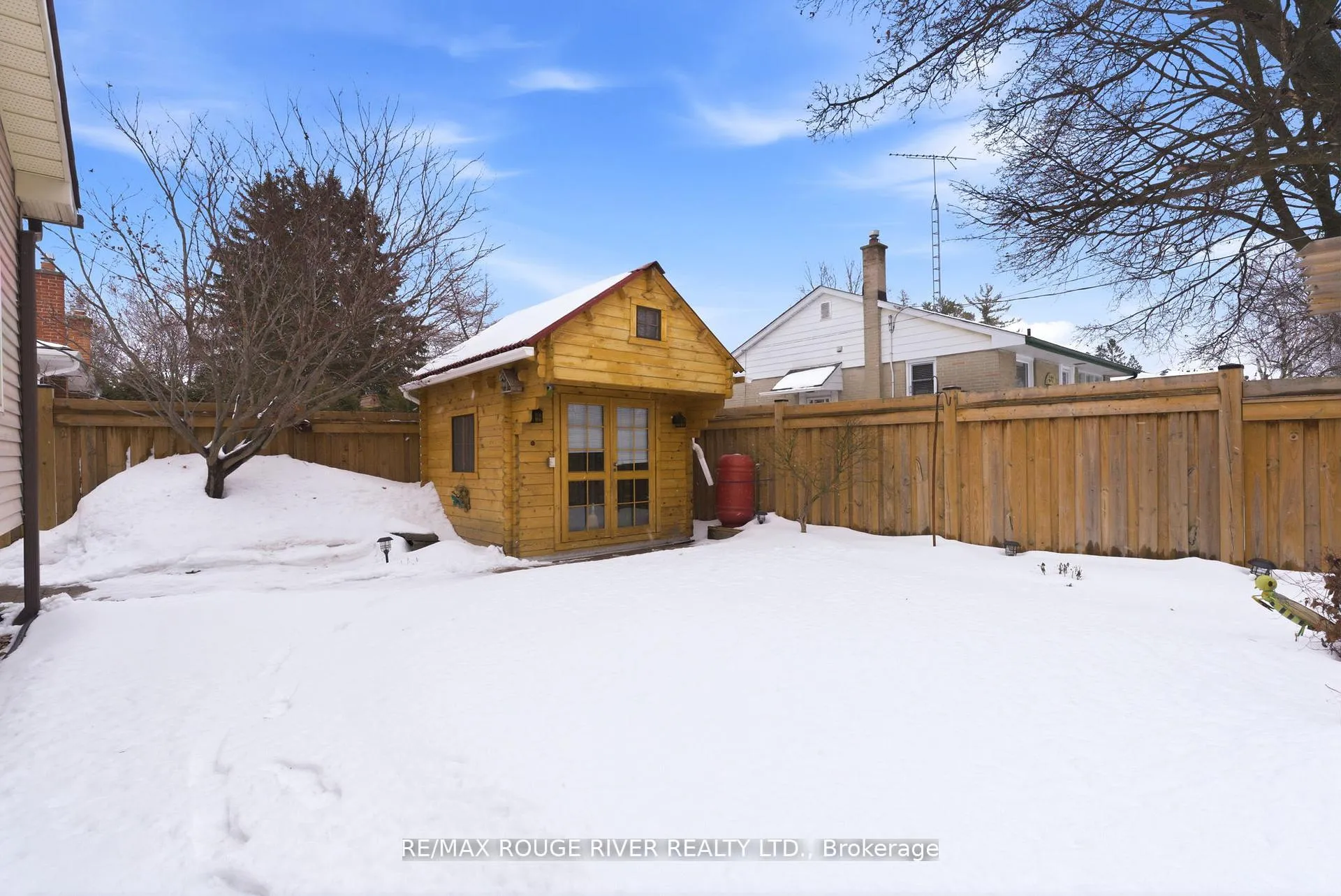 Photo 47 of 419 Cochrane Street, Whitby, Downtown Whitby — HOMEH