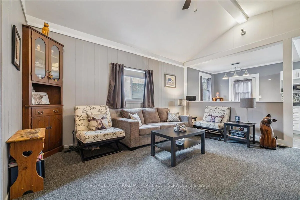 Photo 10 of 7 North Park Avenue, Hamilton, Hamilton Beach — HOMEH