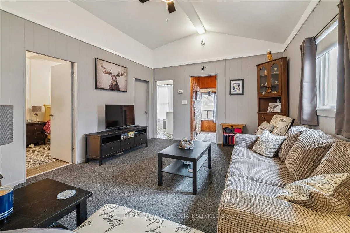 Photo 15 of 7 North Park Avenue, Hamilton, Hamilton Beach — HOMEH