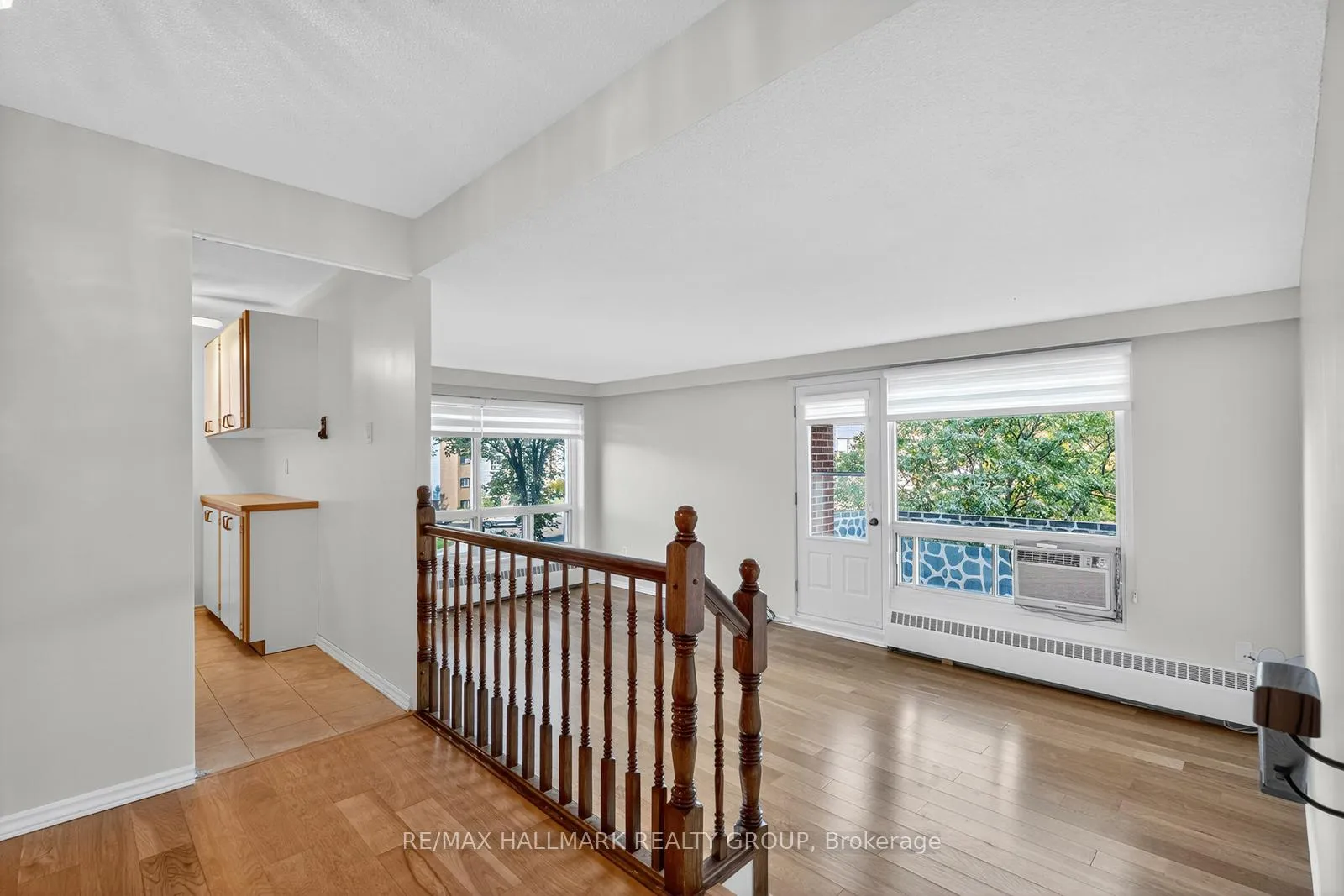 Photo 13 of Unit 304, 915 Elmsmere Road, Ottawa, Beacon Hill South — HOMEH