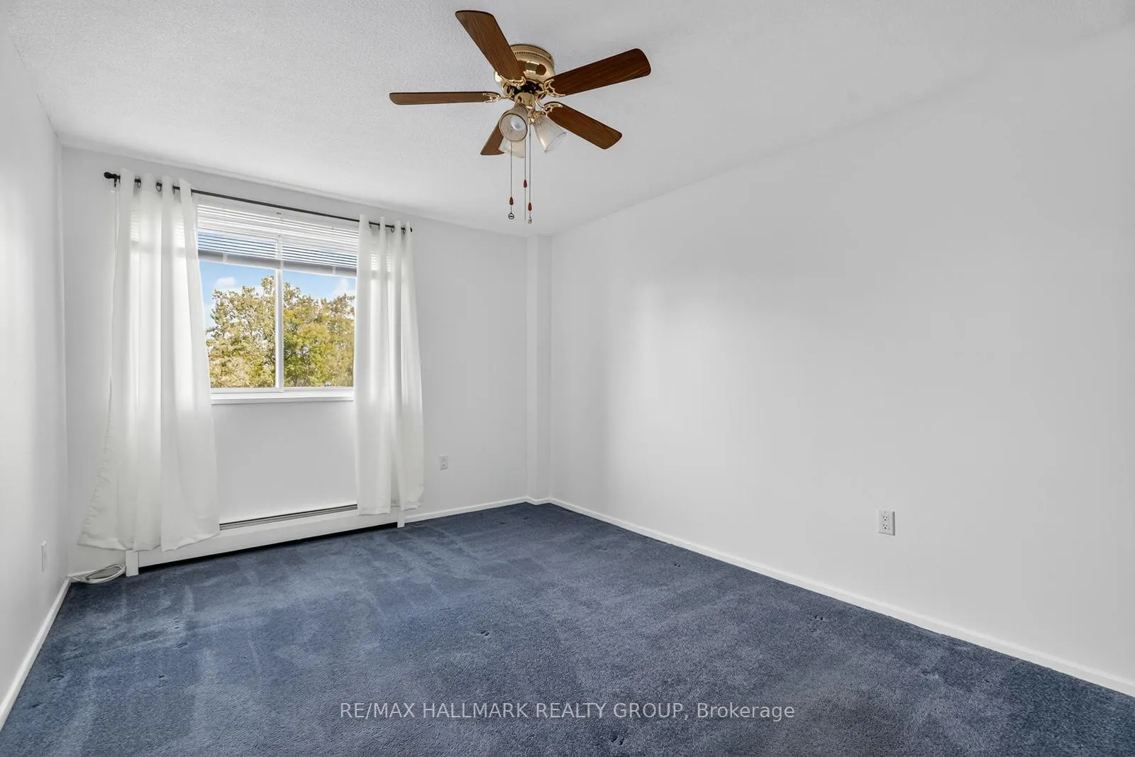 Photo 33 of Unit 304, 915 Elmsmere Road, Ottawa, Beacon Hill South — HOMEH