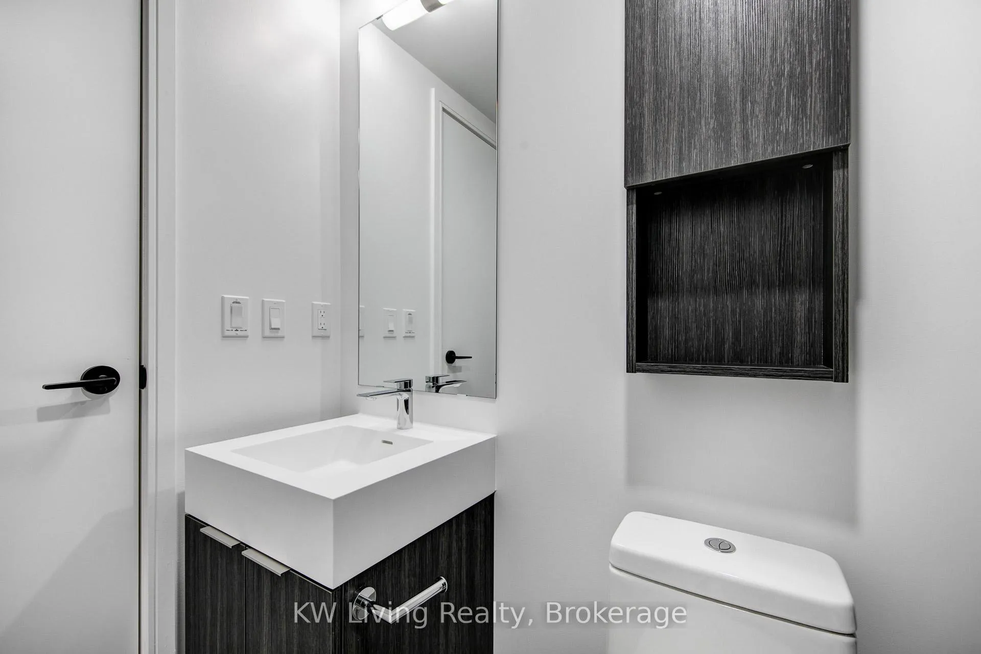 Photo 3 of Unit S437, 35 Rolling Mills Road, Toronto, Waterfront Communities — HOMEH