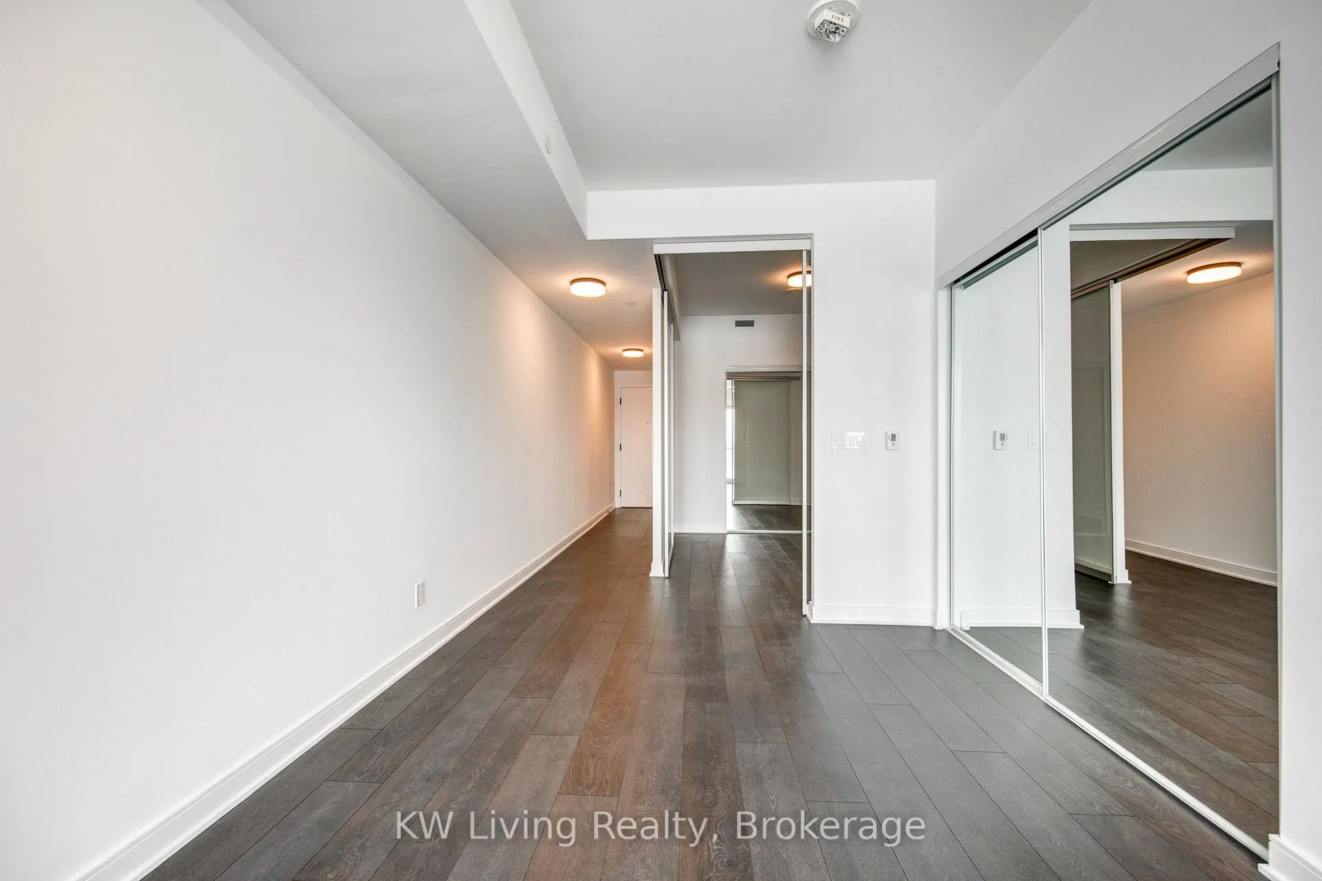 Photo 8 of Unit S437, 35 Rolling Mills Road, Toronto, Waterfront Communities — HOMEH