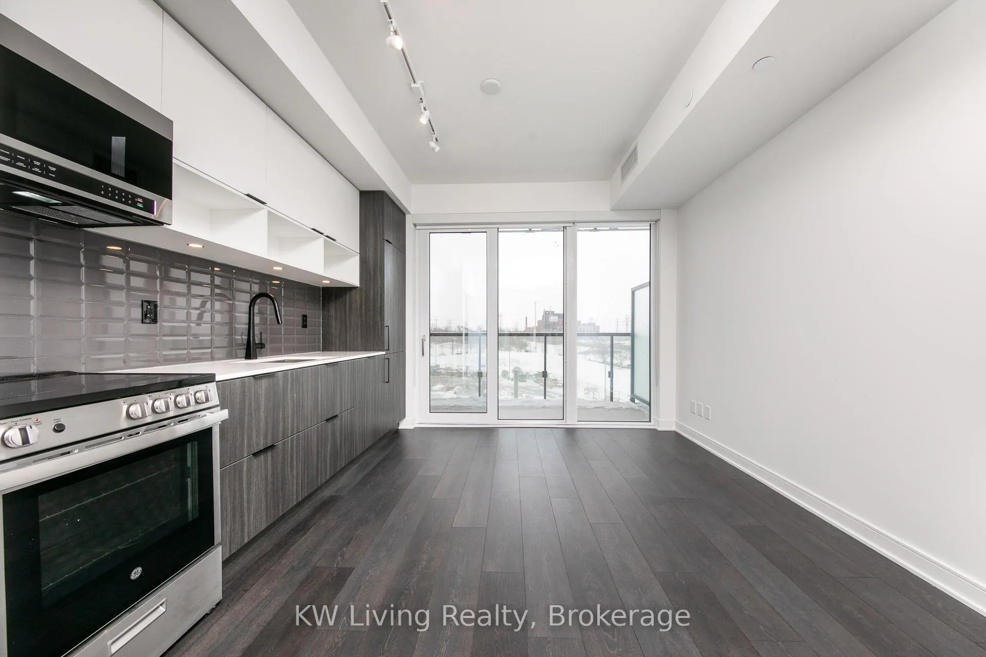 Photo 17 of Unit S437, 35 Rolling Mills Road, Toronto, Waterfront Communities — HOMEH