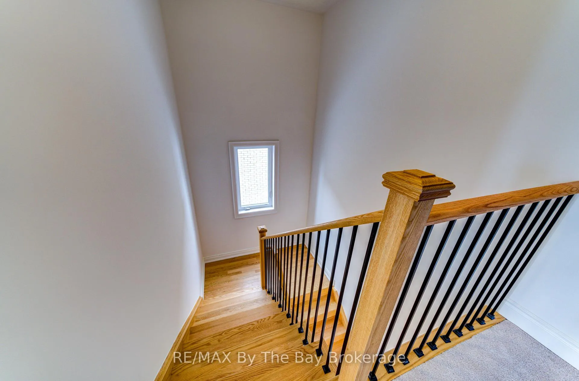 Photo 19 of 65 Amber Drive, Wasaga Beach — HOMEH