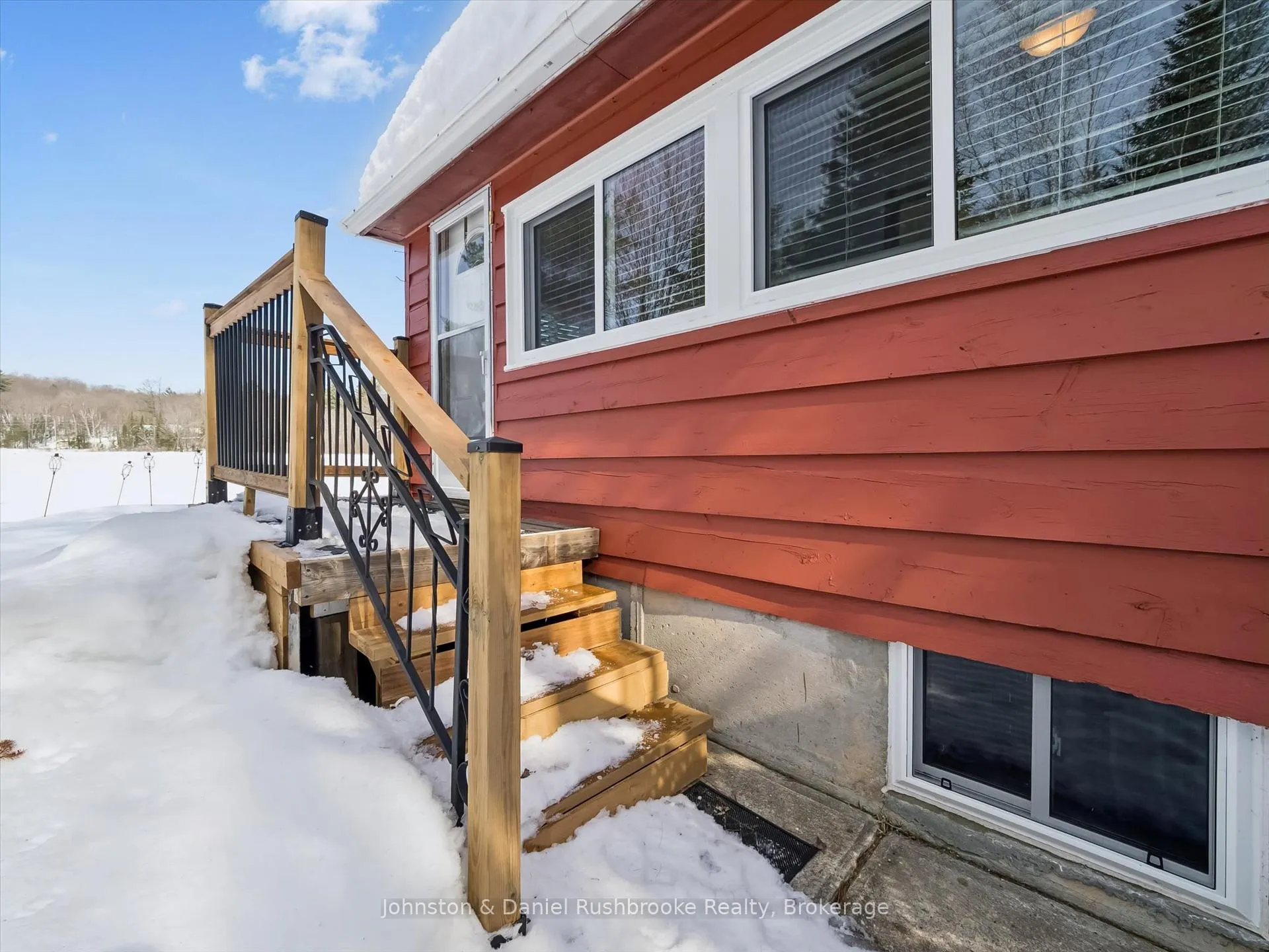 Photo 4 of 1020 Gordonier Lk Rd Pine, Bracebridge, Draper — HOMEH