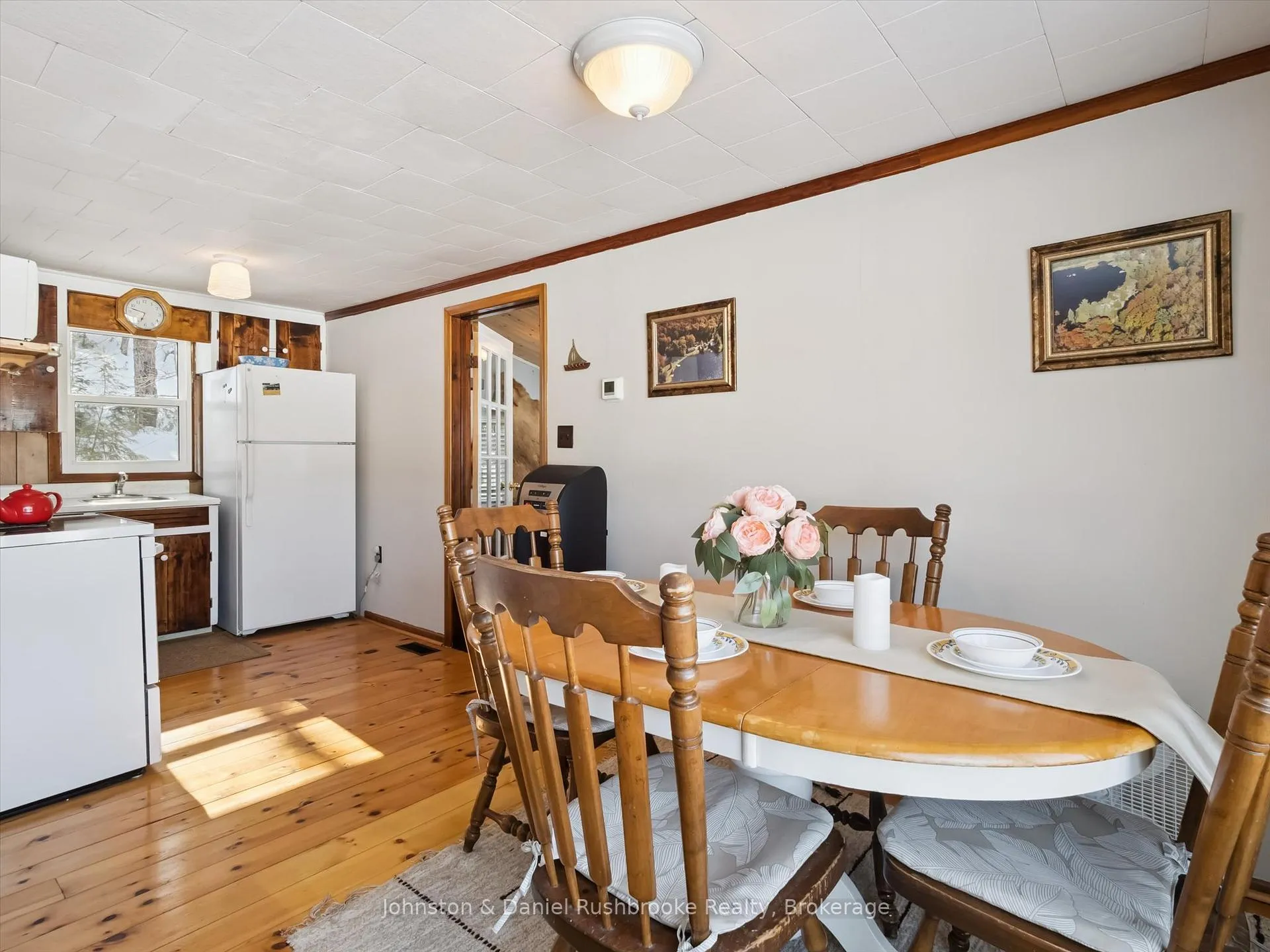 Photo 9 of 1020 Gordonier Lk Rd Pine, Bracebridge, Draper — HOMEH