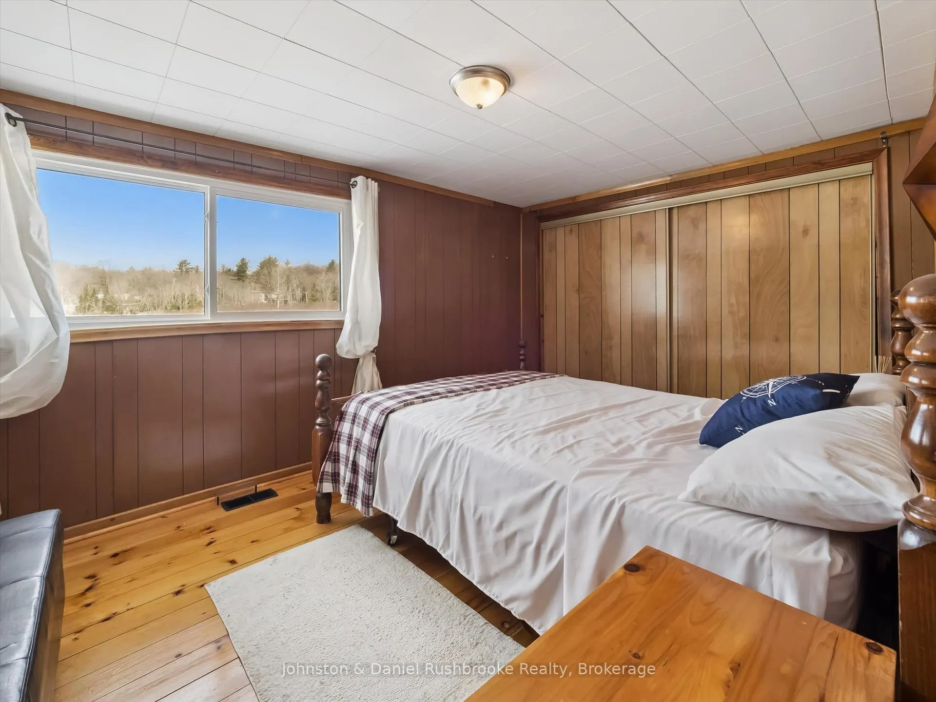 Photo 13 of 1020 Gordonier Lk Rd Pine, Bracebridge, Draper — HOMEH