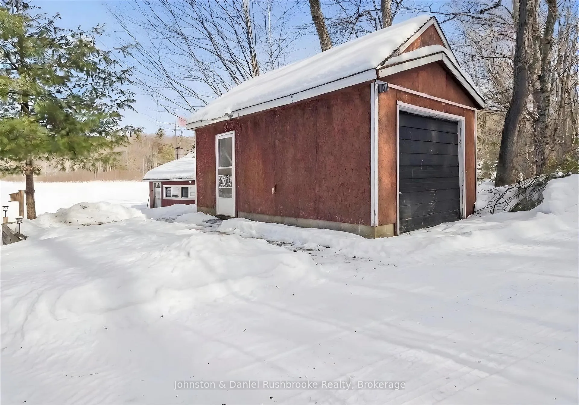Photo 21 of 1020 Gordonier Lk Rd Pine, Bracebridge, Draper — HOMEH