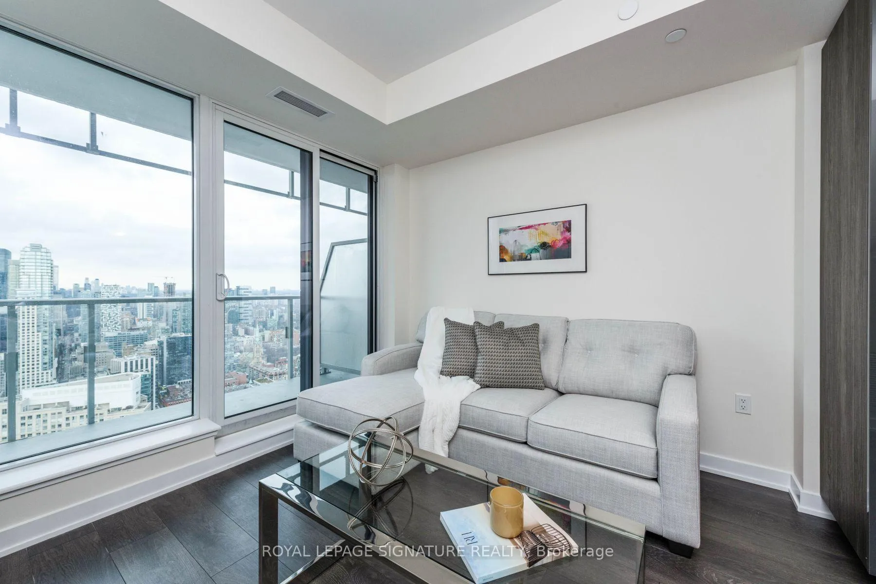 Photo 12 of Unit 5006, 28 Freeland Street, Toronto, Waterfront Communities — HOMEH