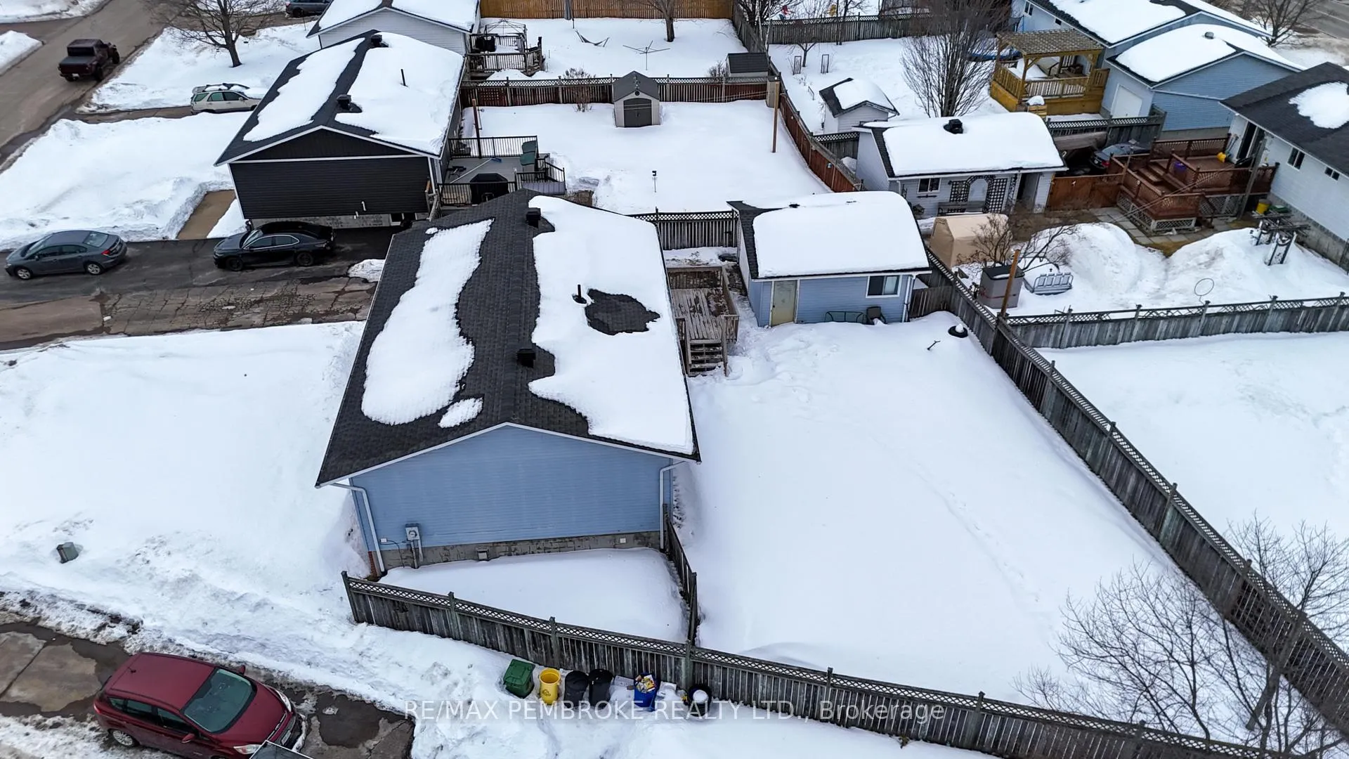 Photo 45 of 11 Craig Place, Petawawa — HOMEH