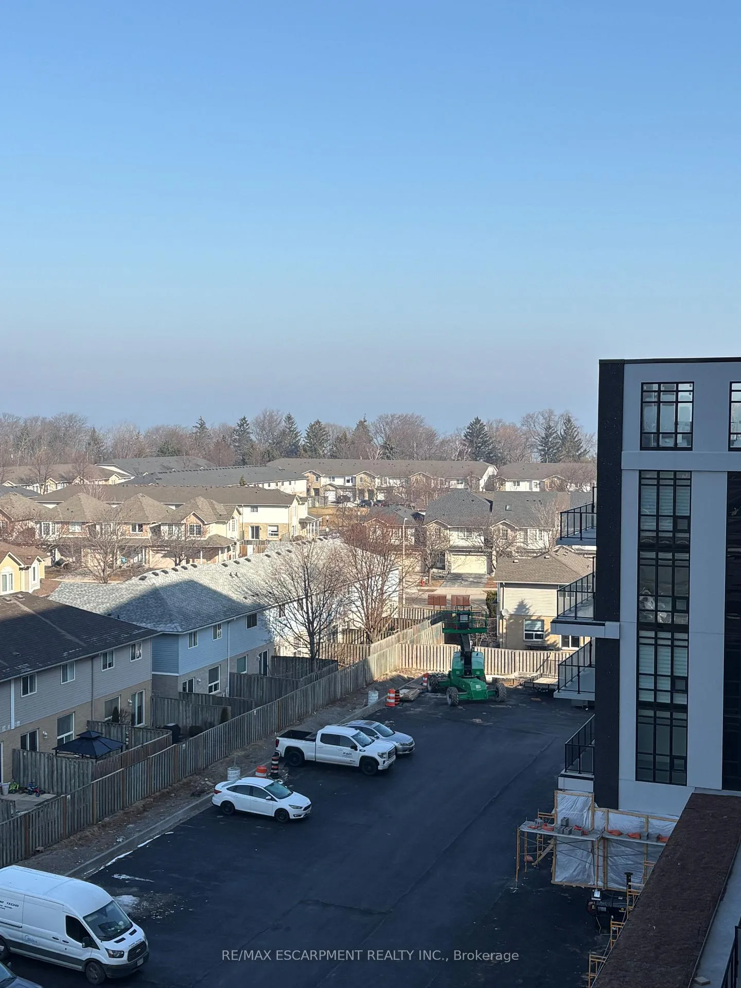 Photo 13 of Unit 617, 461 Green Road, Hamilton, Lakeshore — HOMEH