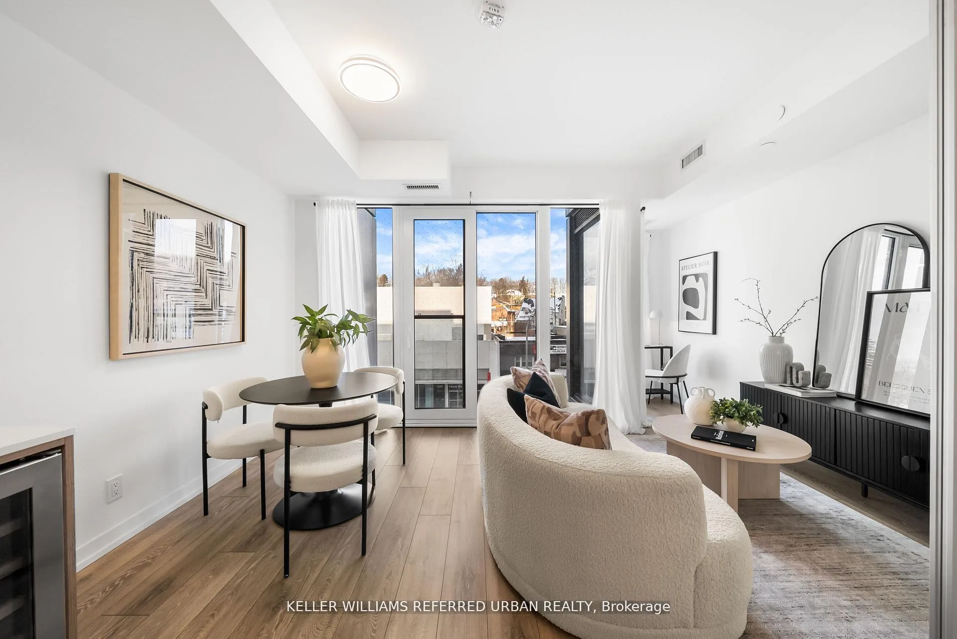 Photo 2 of Unit 322, 2020 Bathurst Street, Toronto, Humewood-Cedarvale — HOMEH