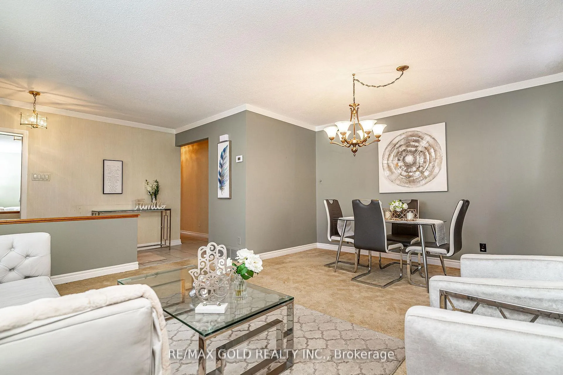 Photo 11 of 29 Chesterfield Road, Brampton, Brampton East — HOMEH